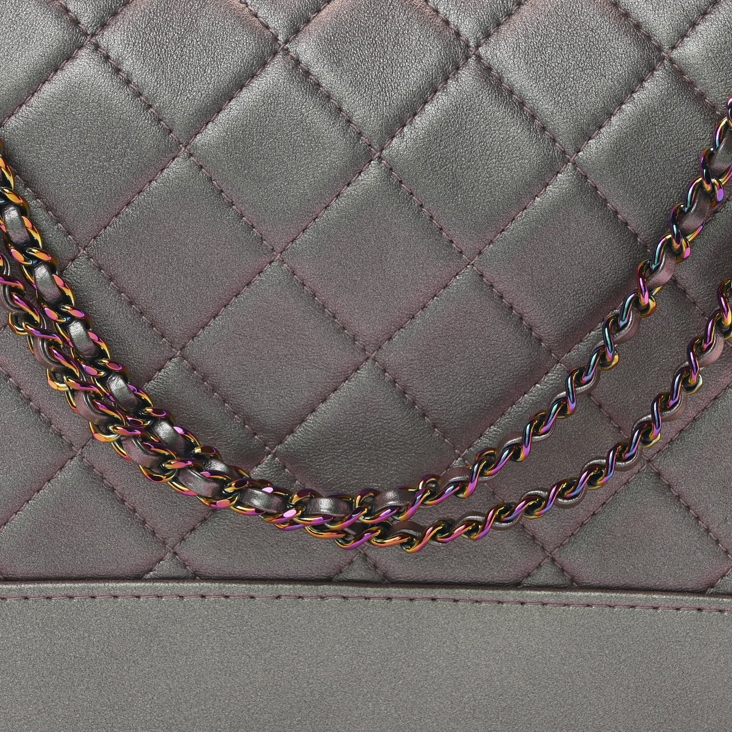 Iridescent Lambskin Calfskin Quilted Medium Gabrielle Hobo Light Purple