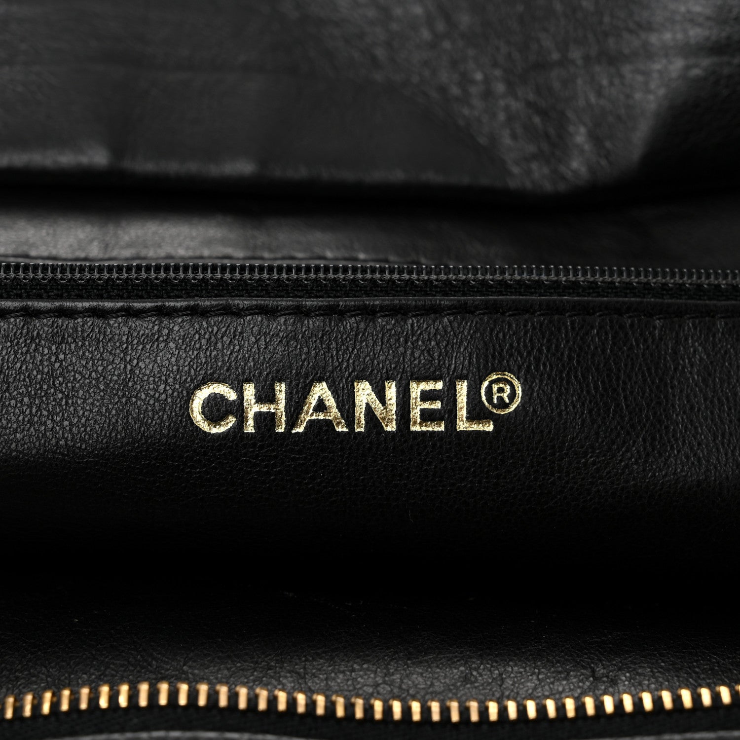 Caviar Quilted Grand Timeless Tote GTT Black