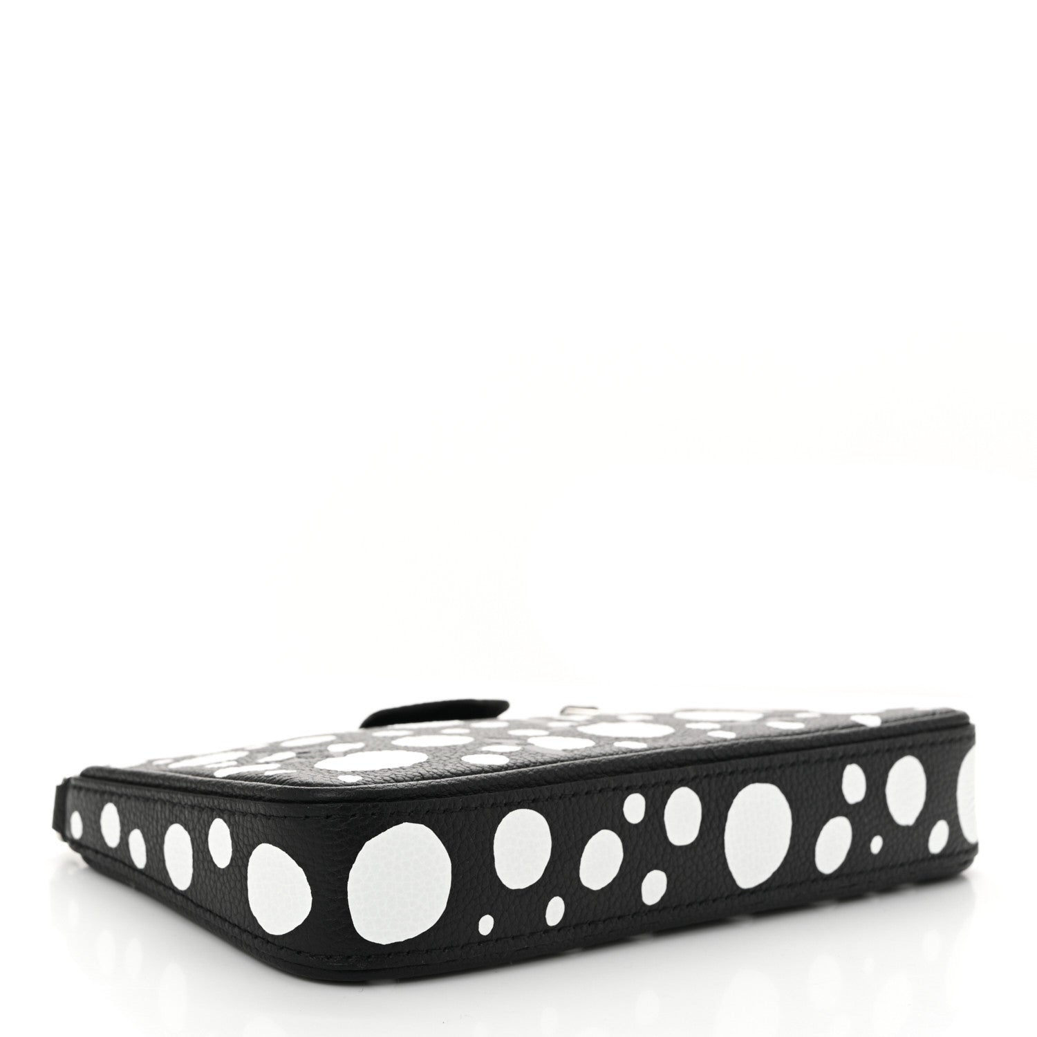 LV X YK Empreinte Easy Pouch On Strap Black White