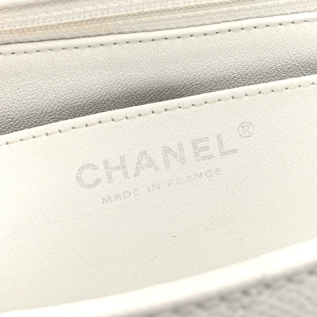 Caviar Quilted Jumbo Single Flap White