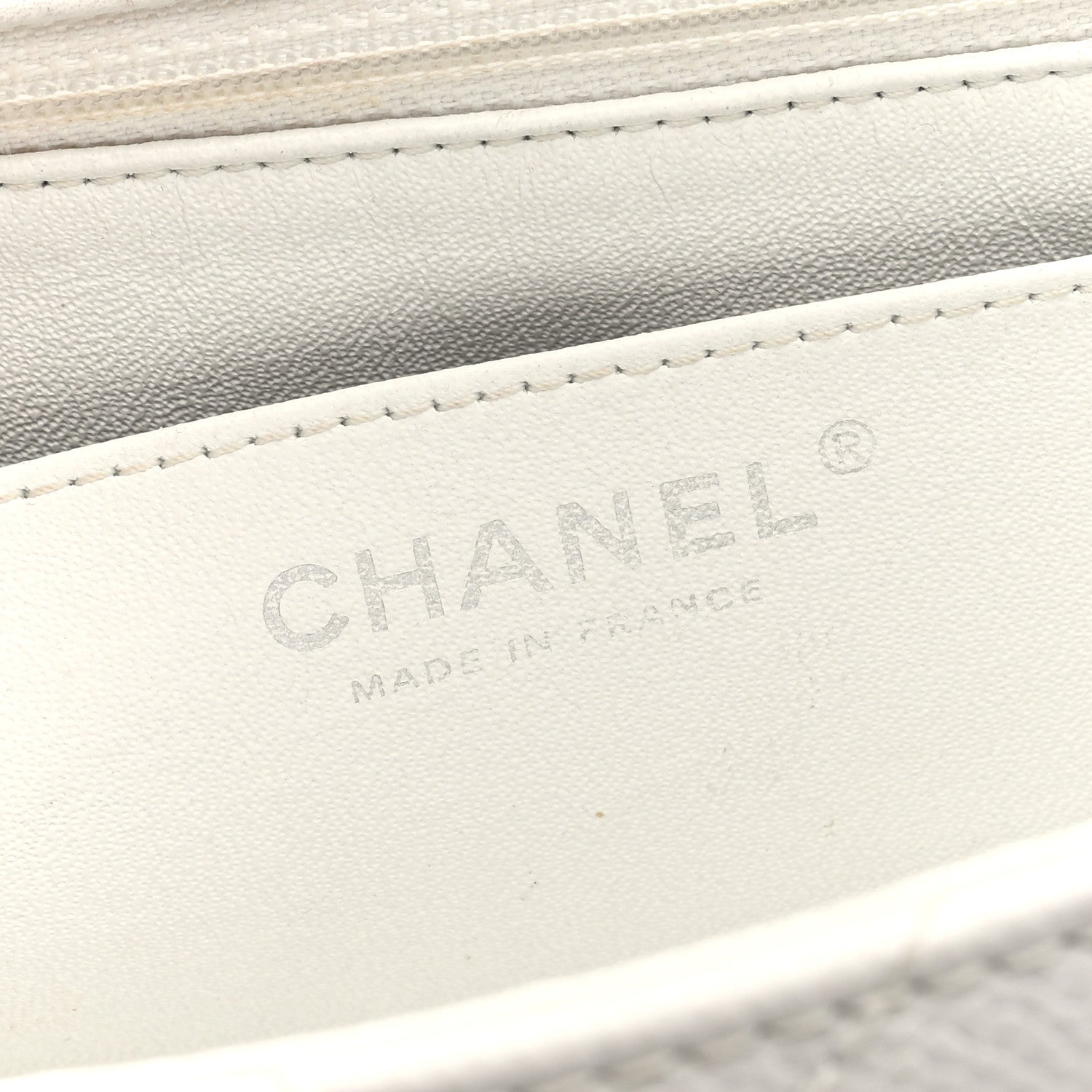 Caviar Quilted Jumbo Single Flap White