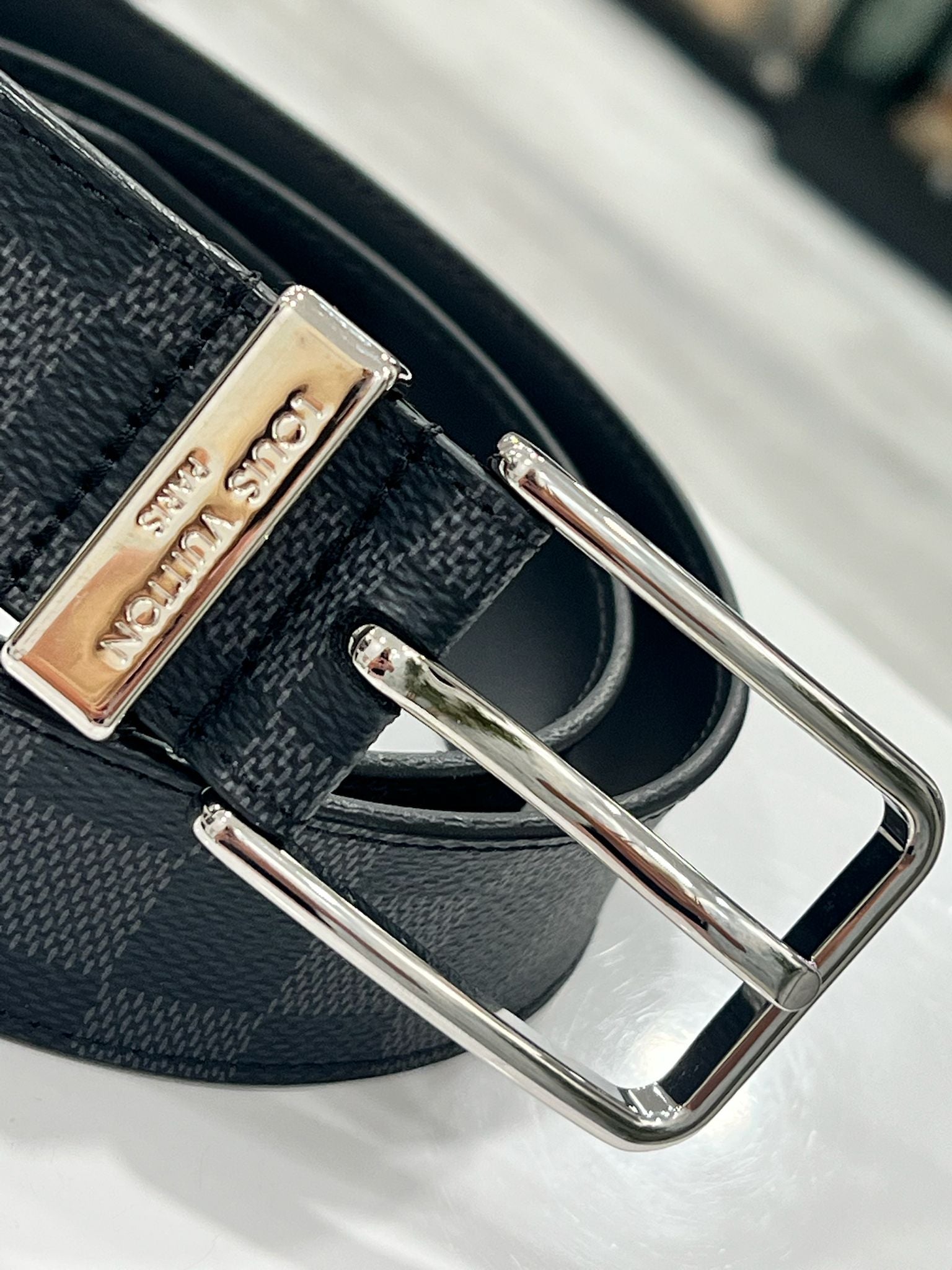 LOUIS VUITTON PONT NEUF DAMIER GRAPHITE 35MM BELT