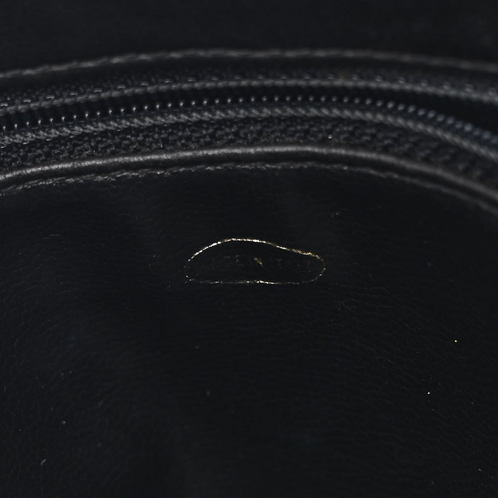 Caviar Quilted East West CC Flap Black