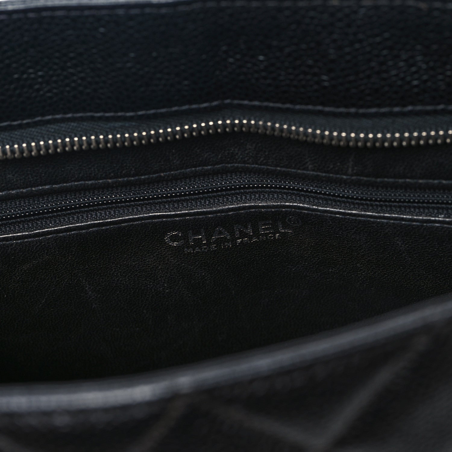 Caviar Quilted Medallion Tote Black