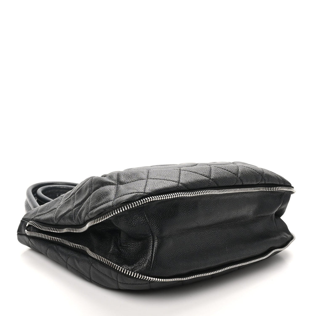 Caviar Quilted CC Zip Around Shoulder Bag Black