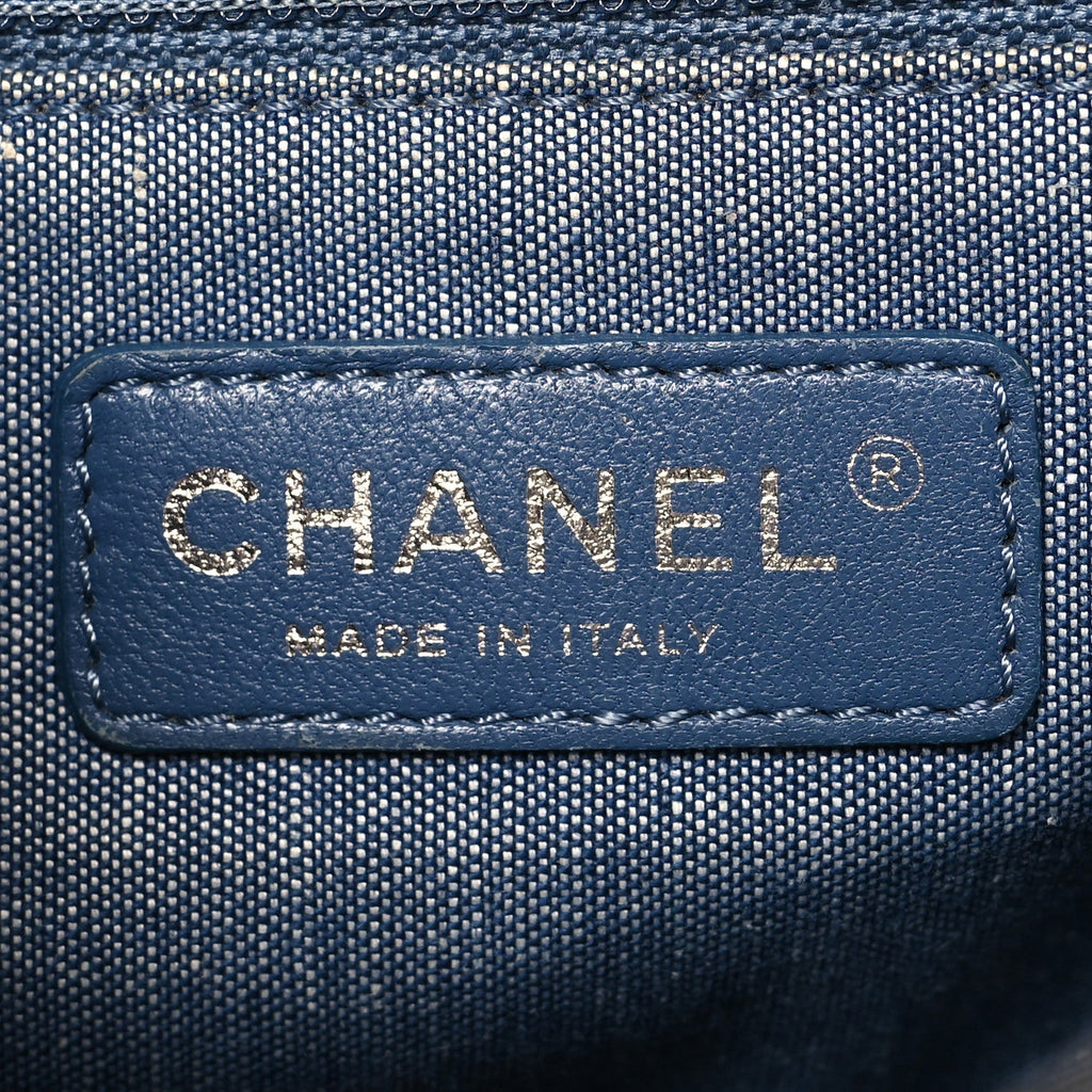 Denim Quilted Medium Graphic Flap Light Blue