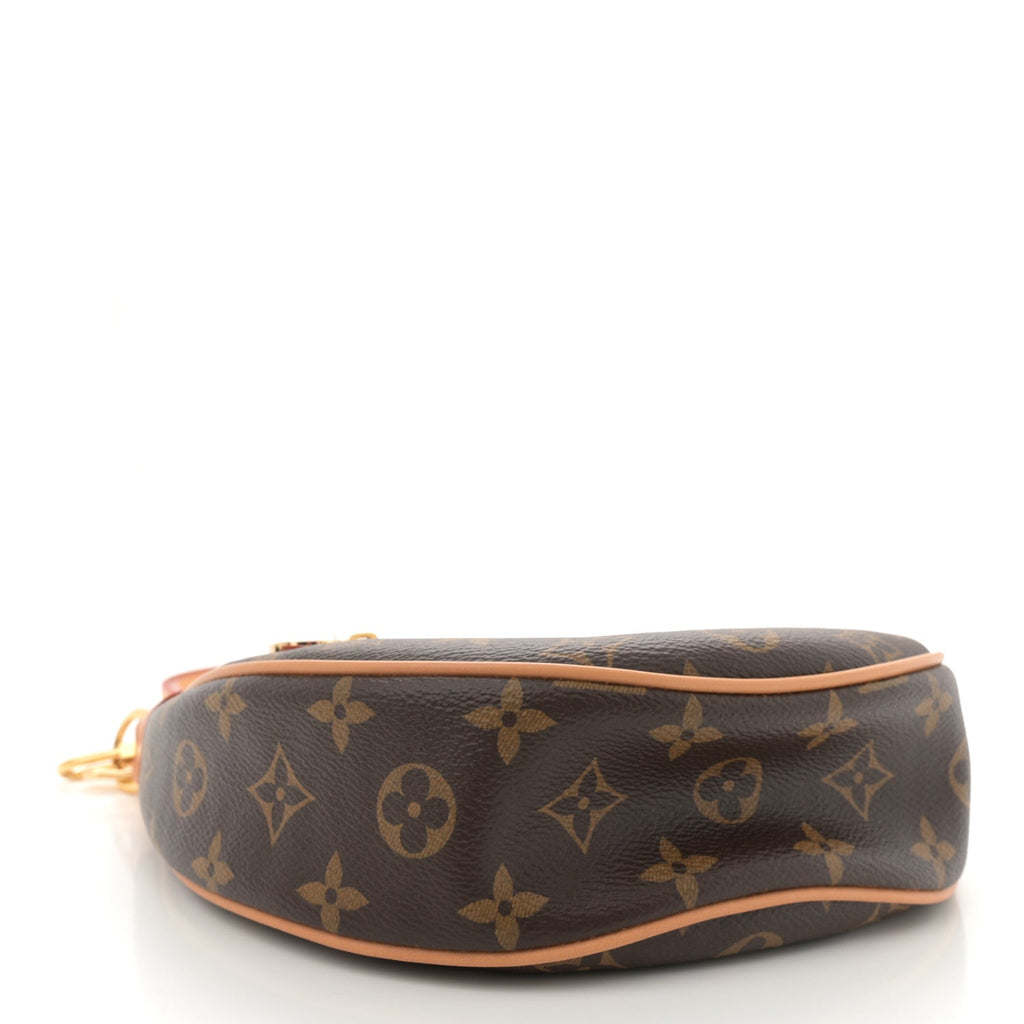 Monogram Loop
