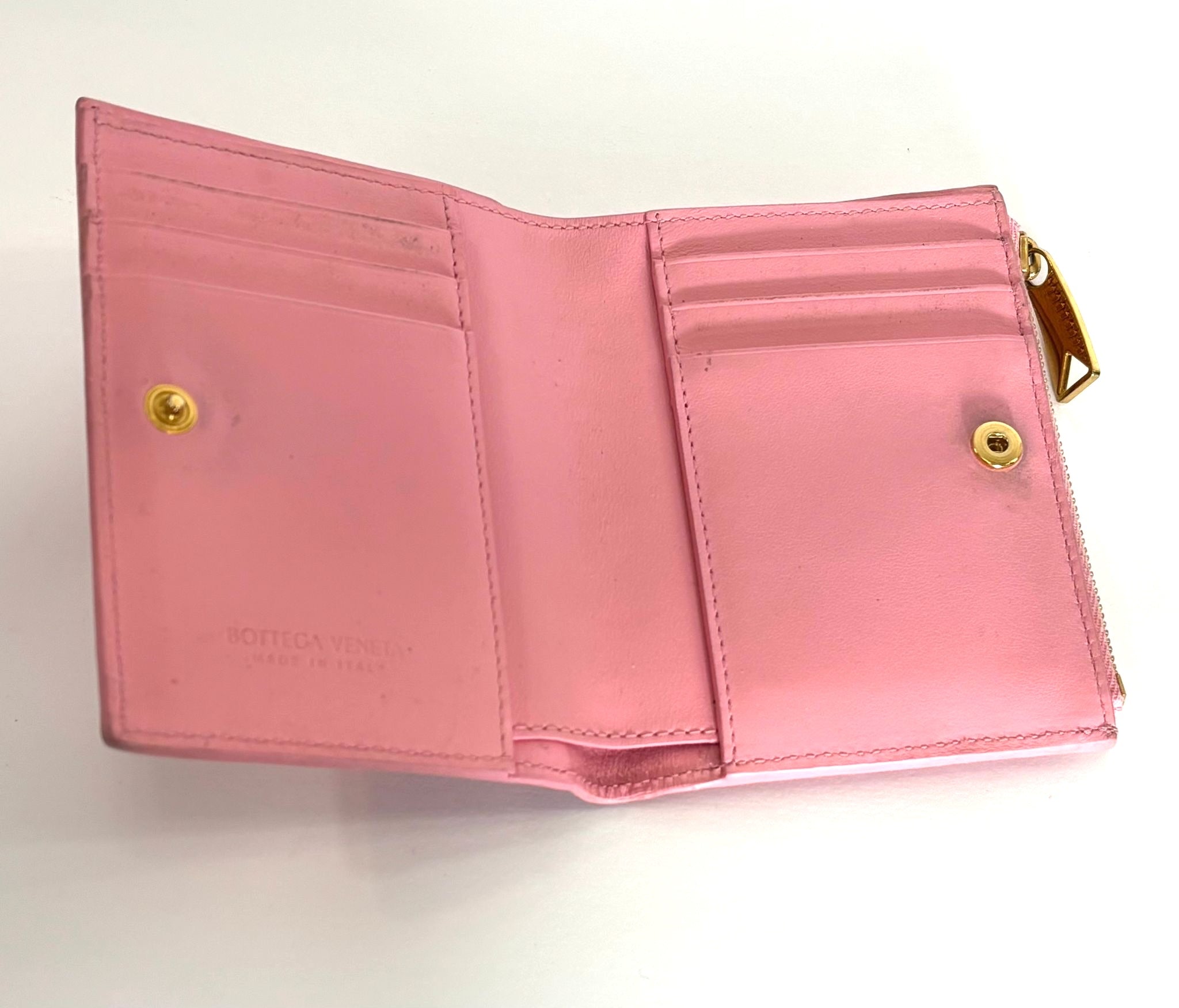 BOTTEGA VENETA INTRECCIATO LAMBSKIN LEATHER BI-FOLD WALLET