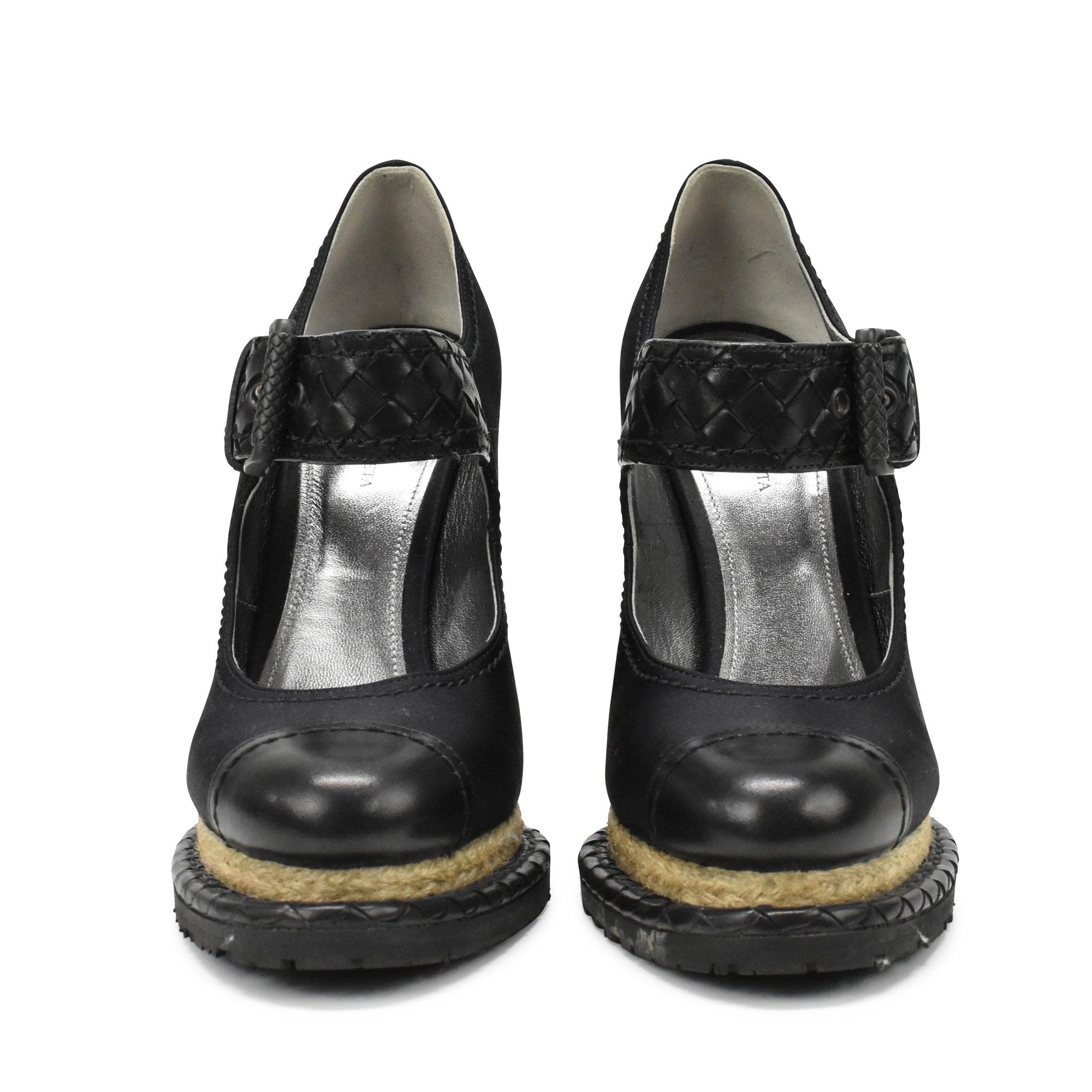 Bottega Veneta Wedge Heels - Women's 37