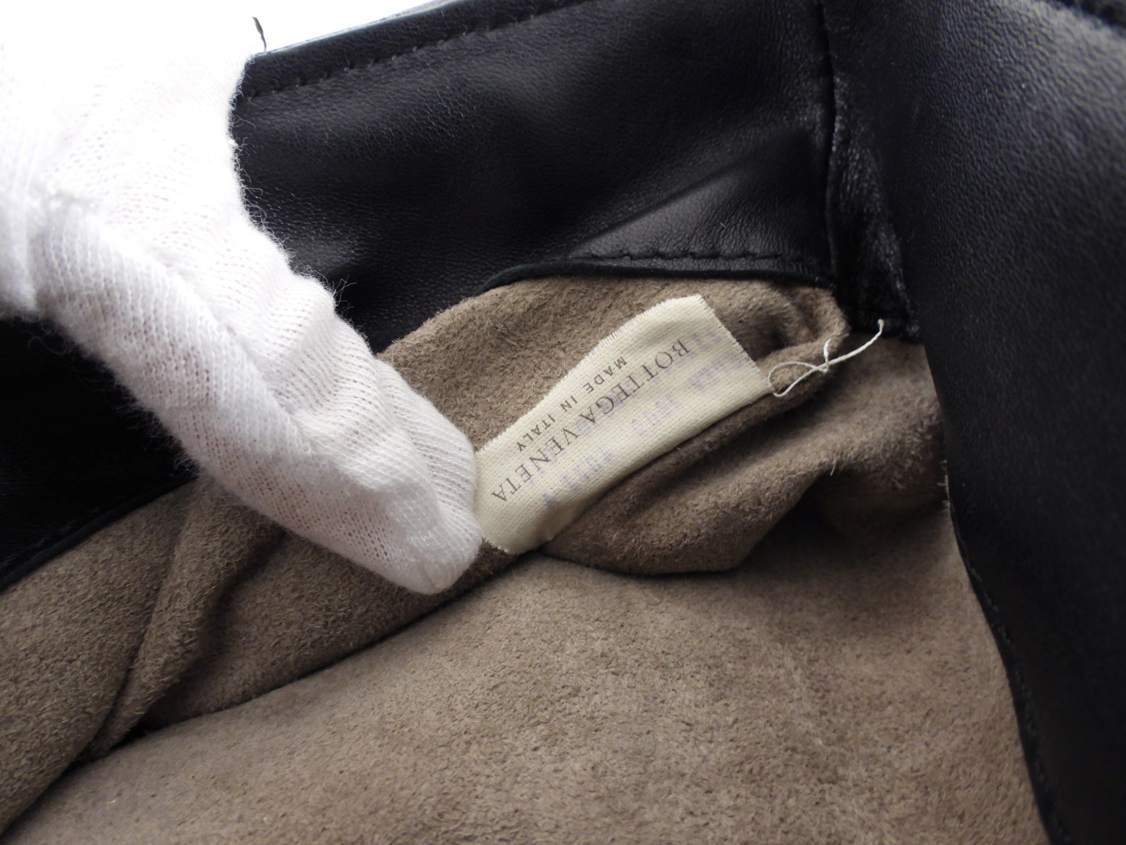 Bottega Veneta Black and Brown Intrecciato Leather Chain Bag