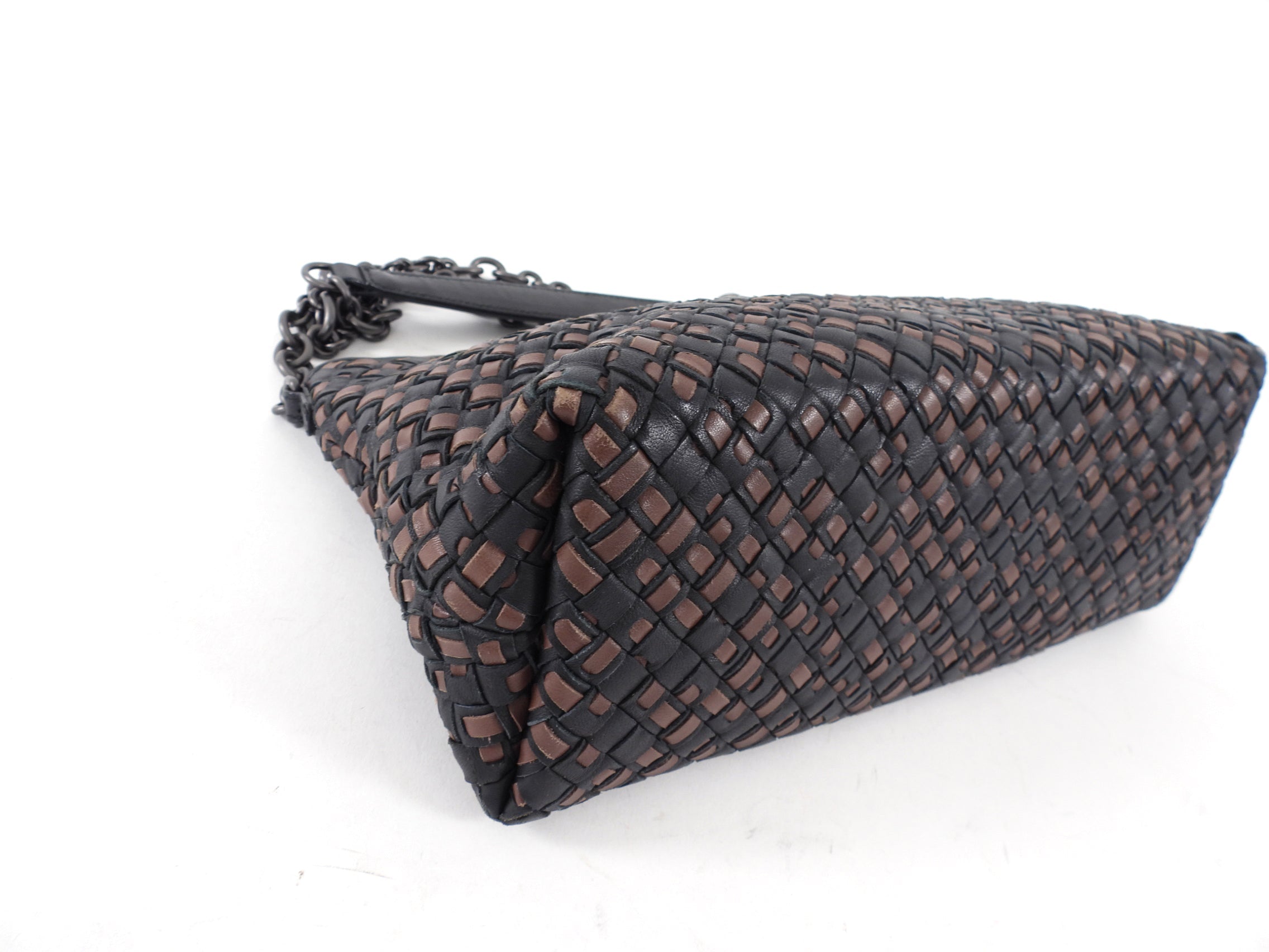 Bottega Veneta Black and Brown Intrecciato Leather Chain Bag