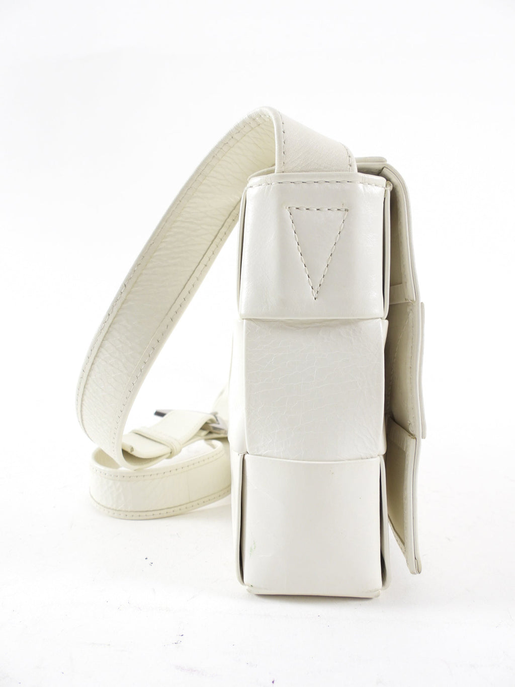 Bottega Veneta White Intrecciato Leather Casette Bag