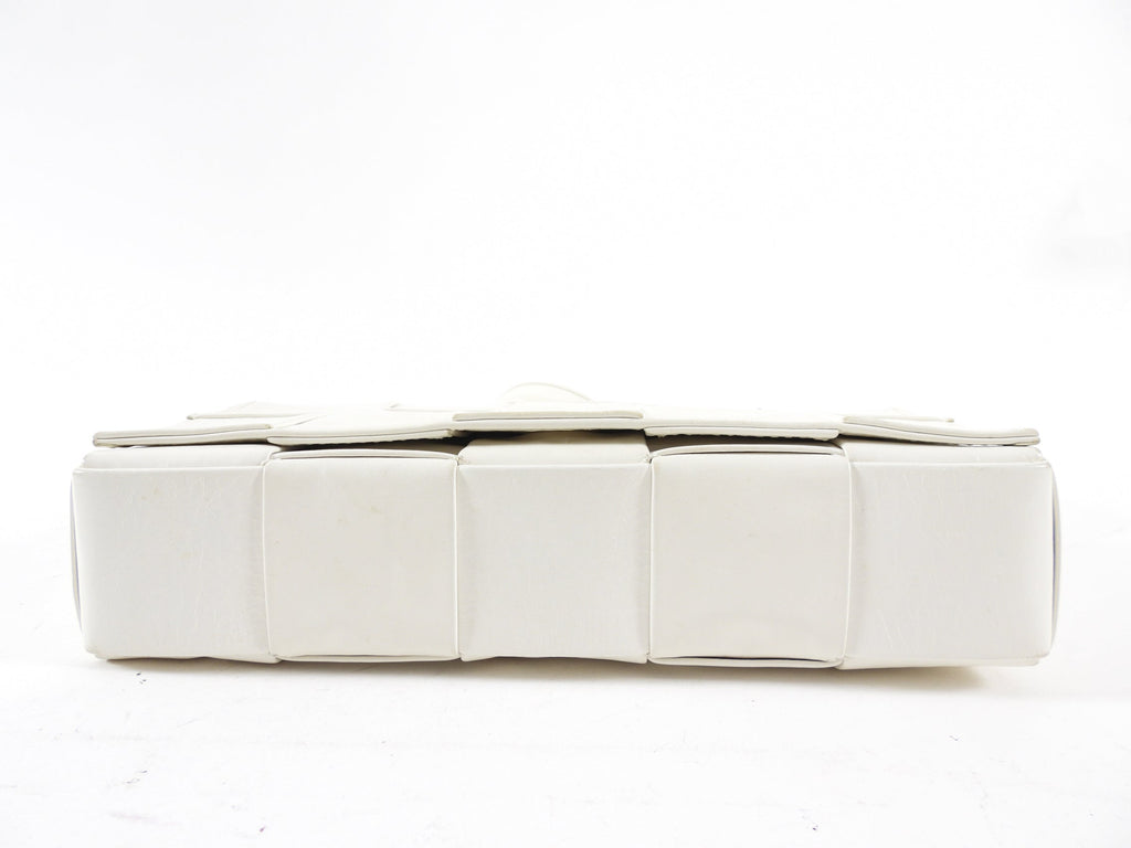 Bottega Veneta White Intrecciato Leather Casette Bag
