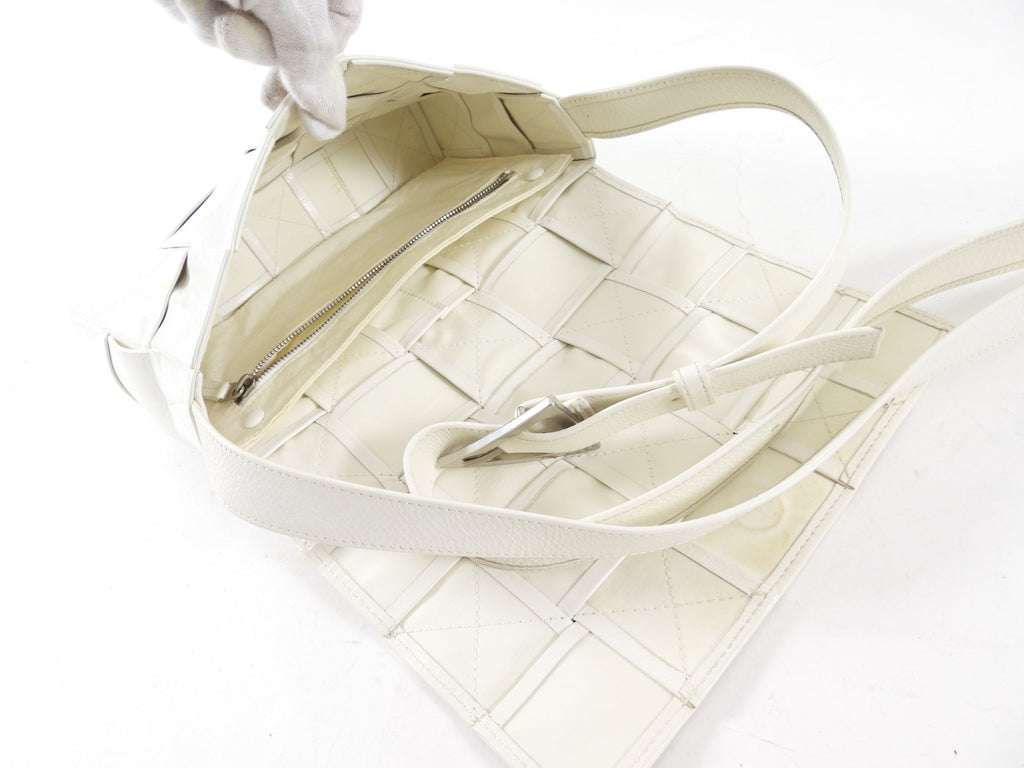 Bottega Veneta White Intrecciato Leather Casette Bag