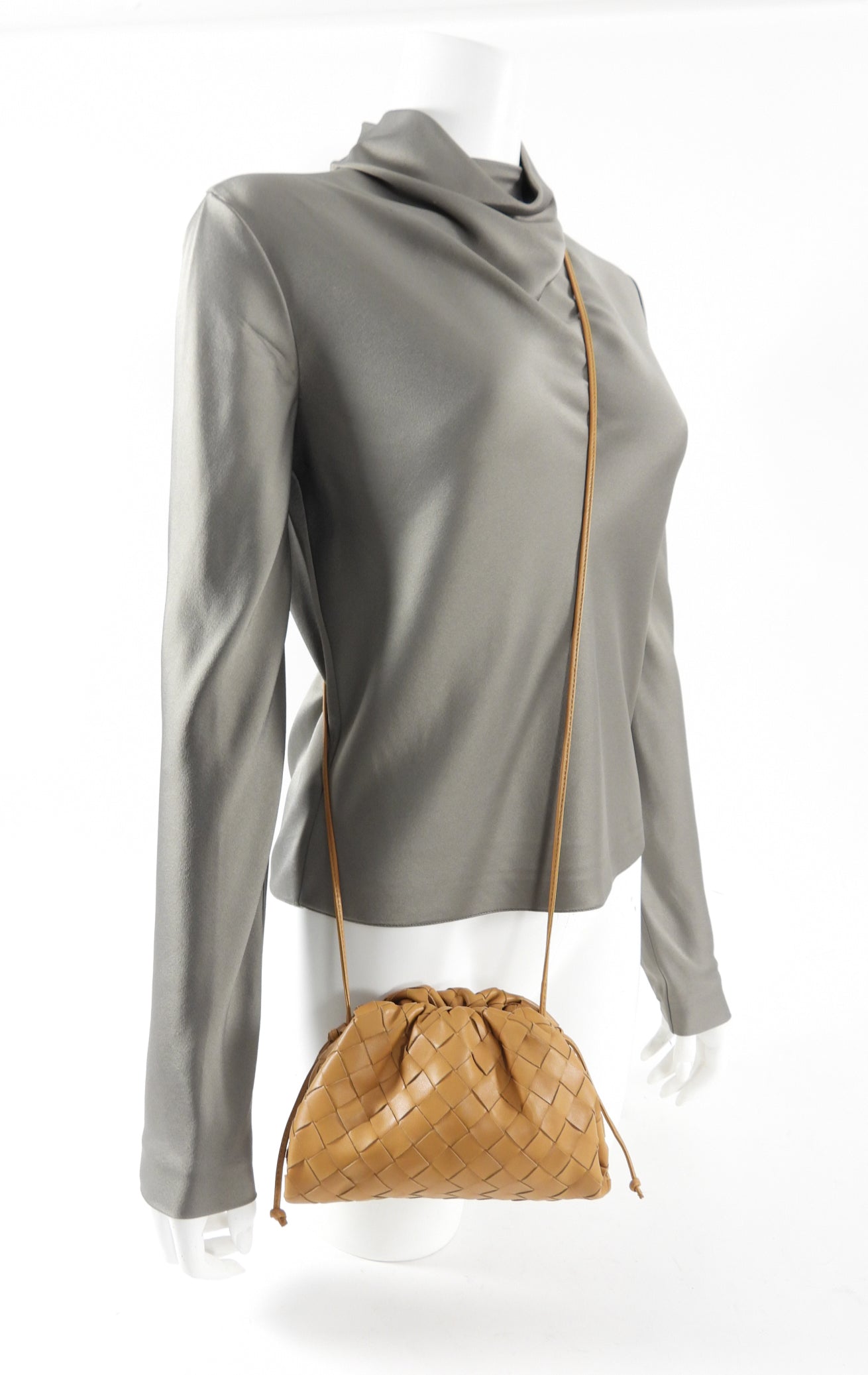 Bottega Veneta Mini Pouch in Caramel Intrecciato Leather