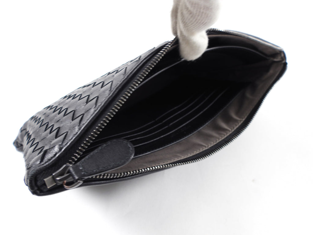 Bottega Veneta Black Intrecciato Leather Small Pouch Clutch
