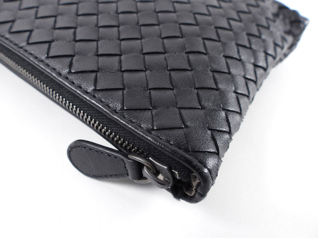 Bottega Veneta Black Intrecciato Leather Small Pouch Clutch