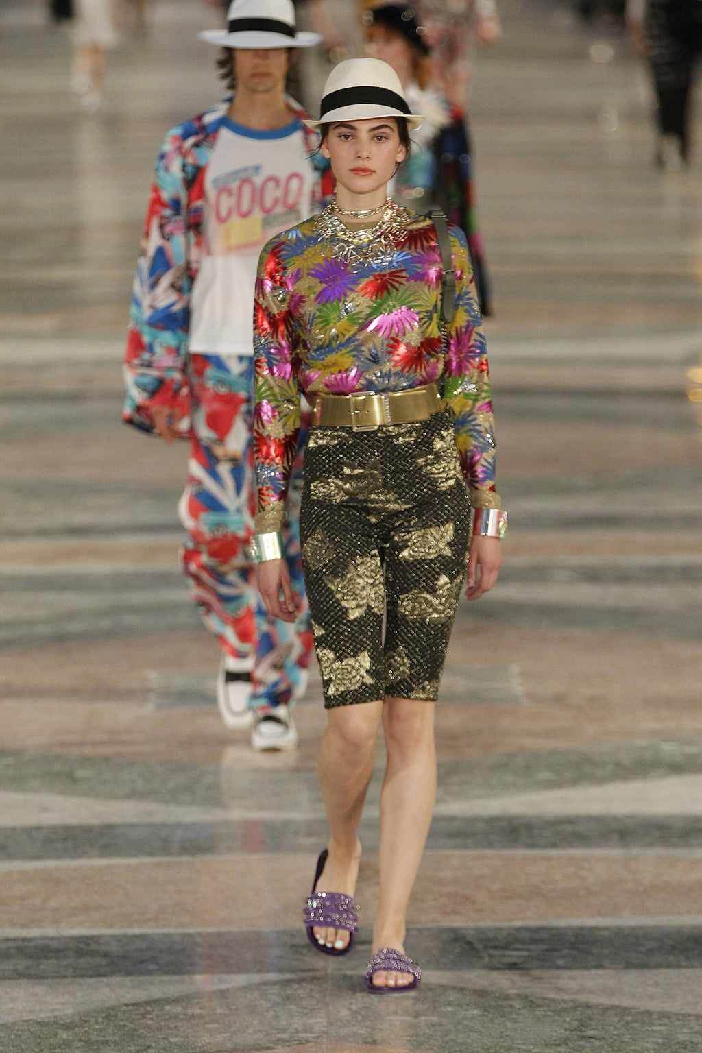 Chanel Letters 17C Paris-Cuba Runway Oversized Gold CC Necklace or Belt