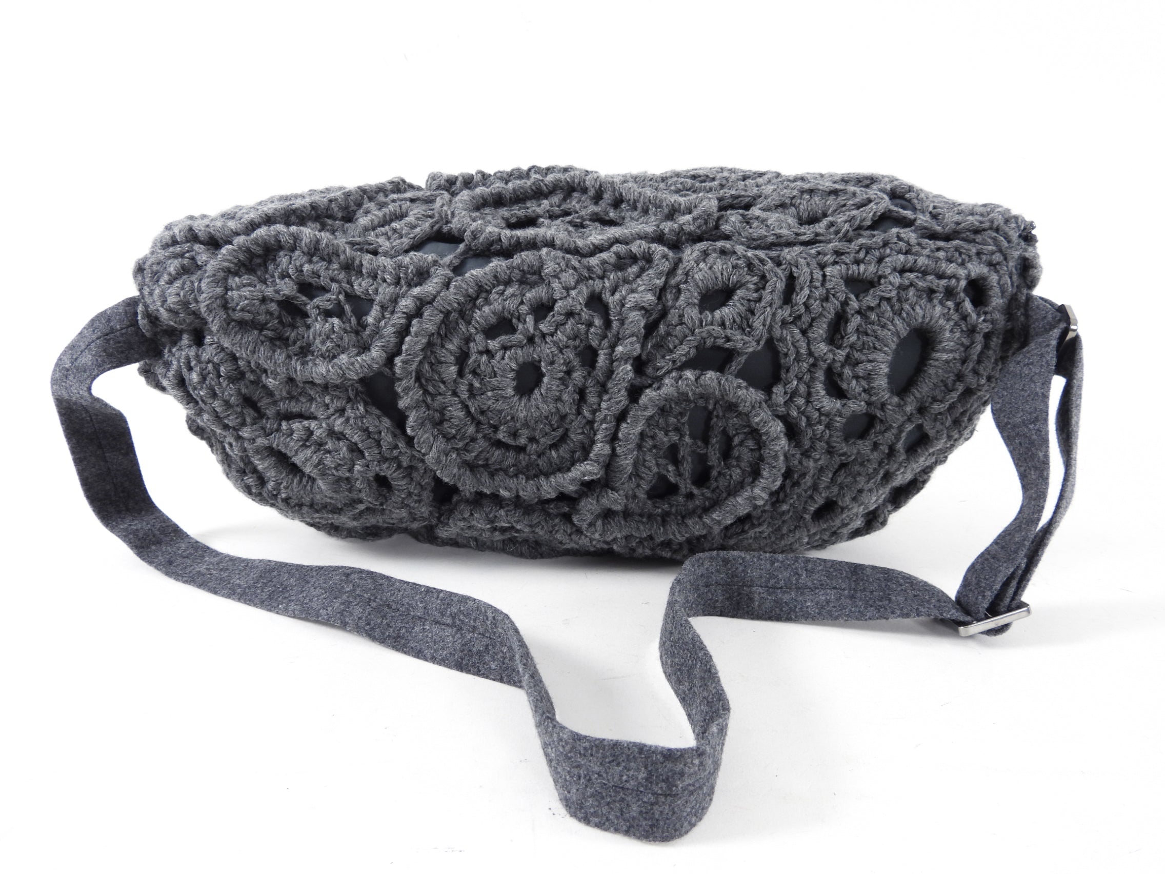 Brunello Cucinelli Grey Cashmere Crochet Body / Belt Bag