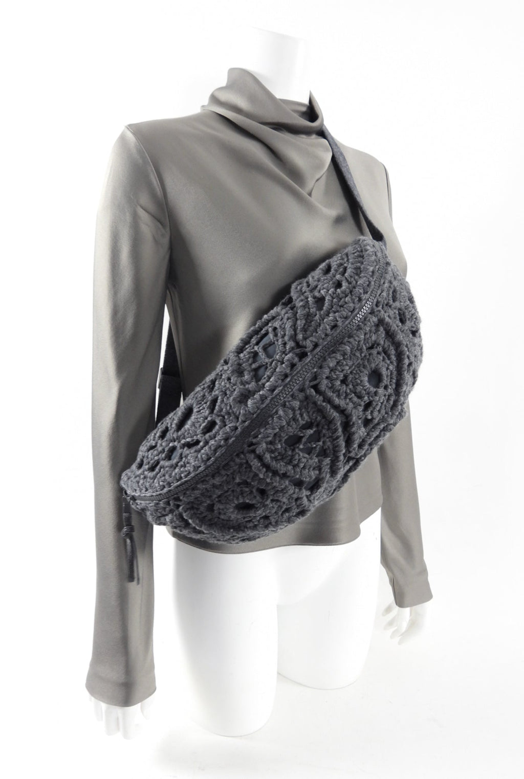 Brunello Cucinelli Grey Cashmere Crochet Body / Belt Bag