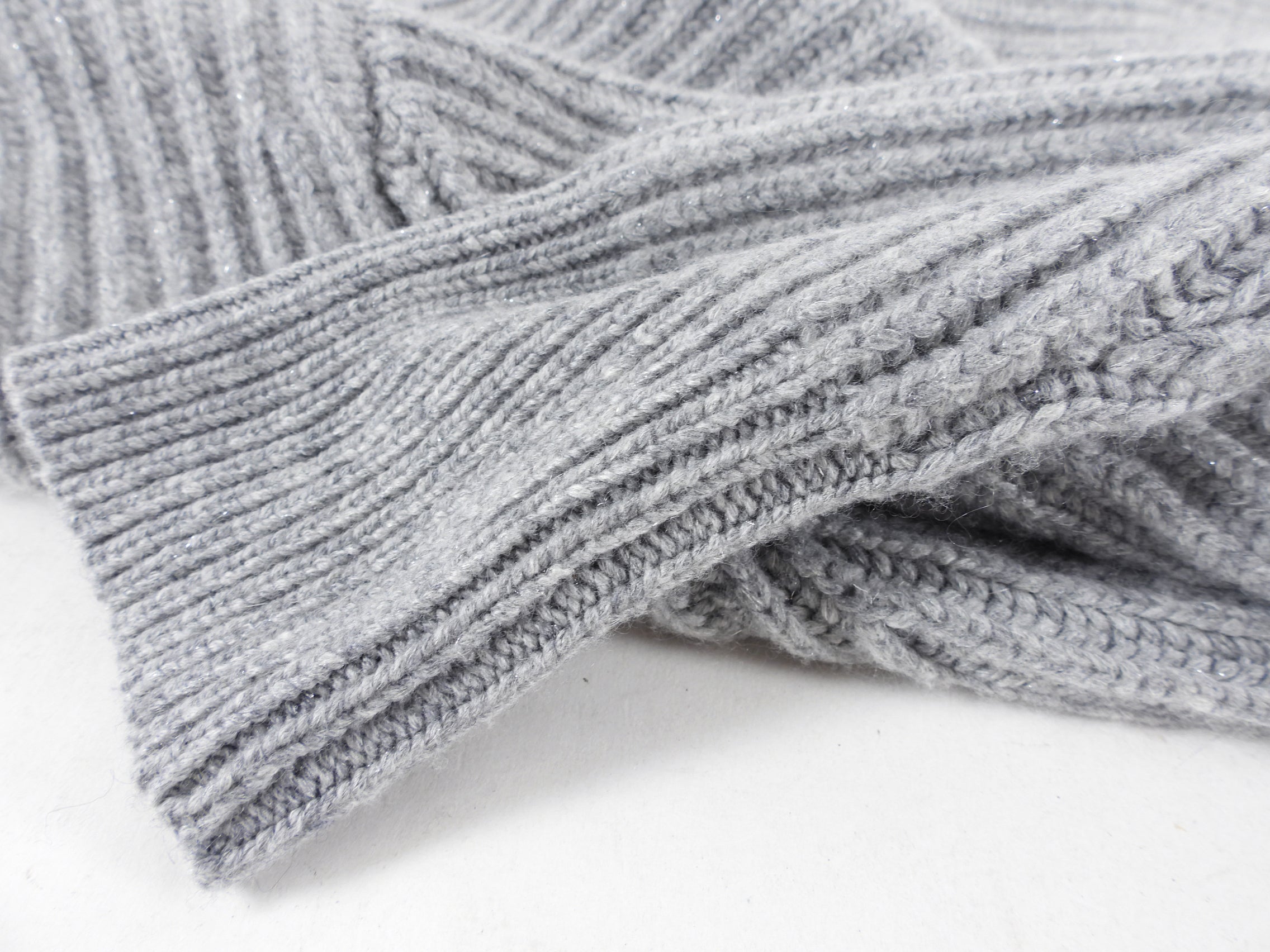 Brunello Cucinelli Light Grey Shimmer Cashmere Sweater - S
