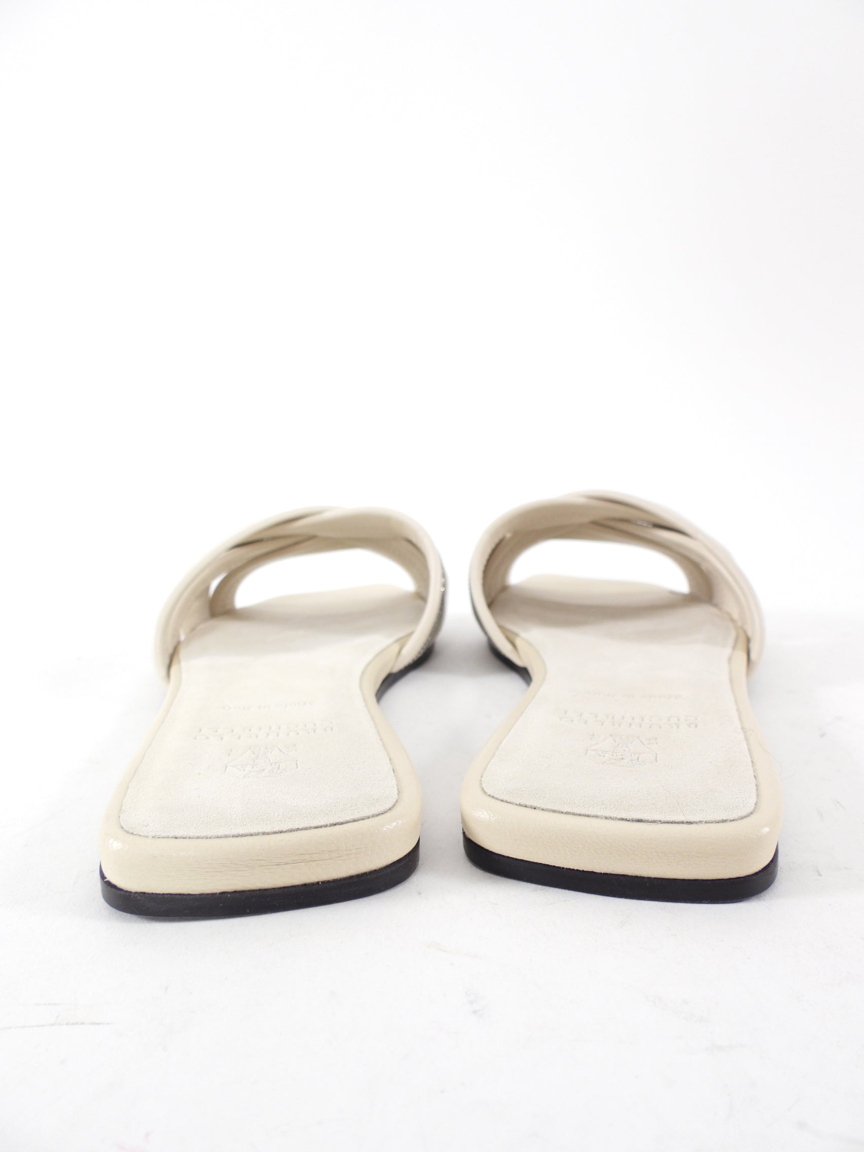 Brunello Cucinelli Ecru Monili Crossover Flat Sandals - 37