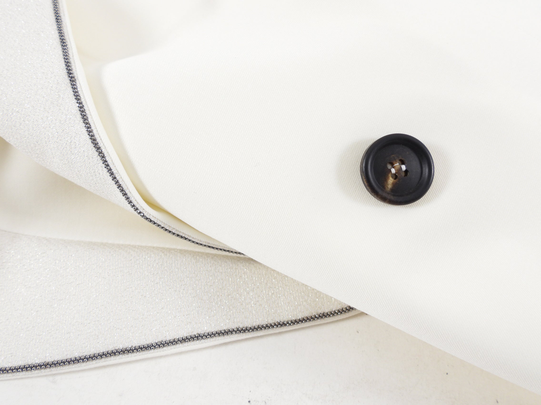 Brunello Cucinelli Ivory Tux Blazer with Monili Trim - IT44 / USA 8