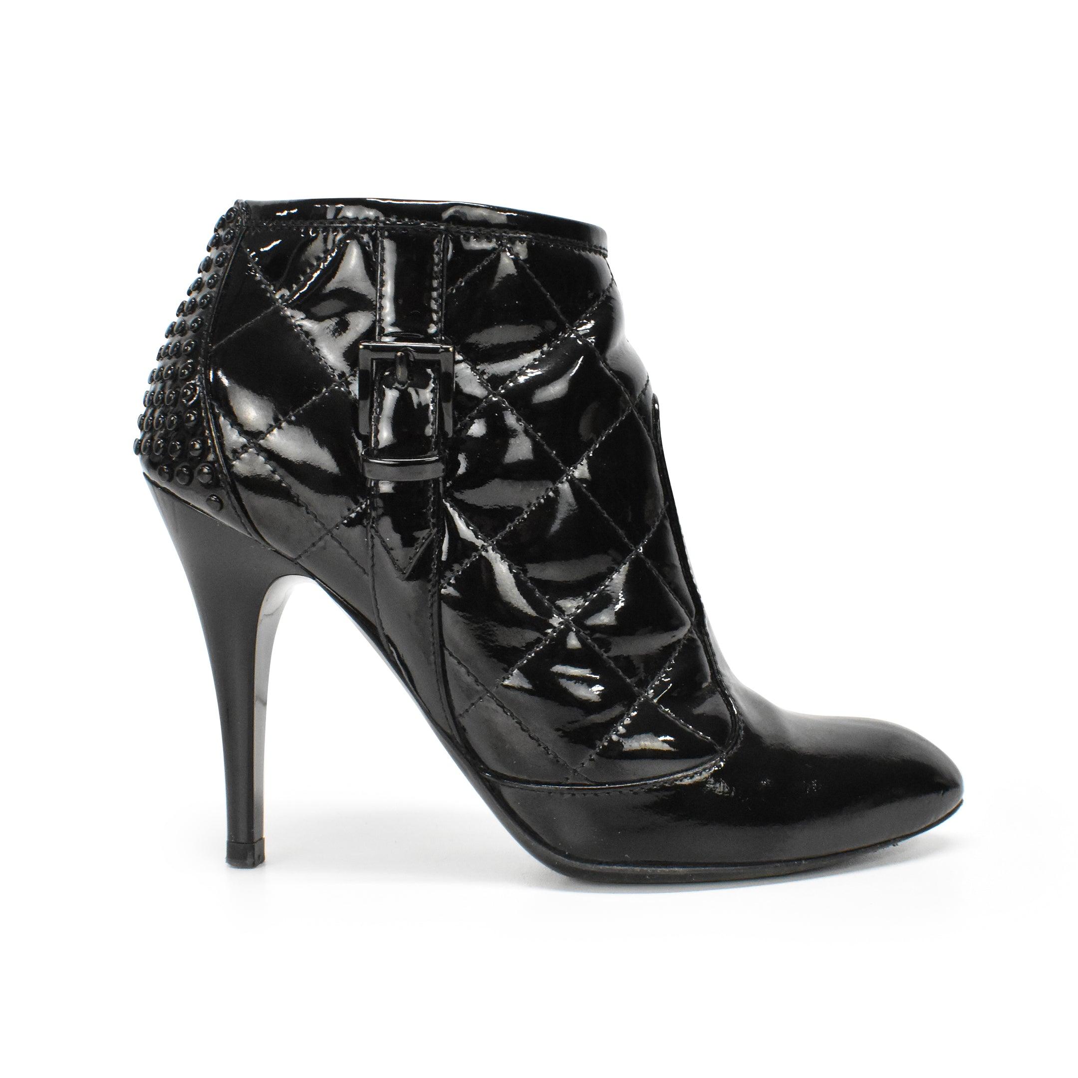 Burberry Heels - Women's 35
