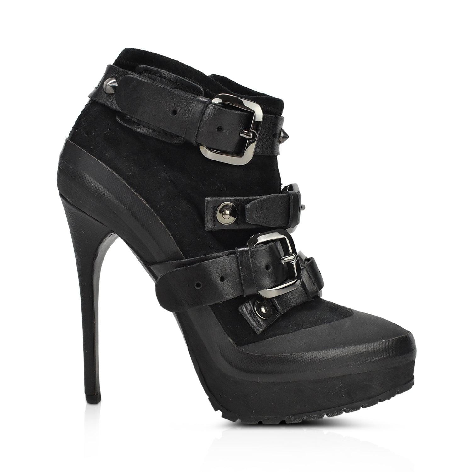 Burberry Heels - Women's 37