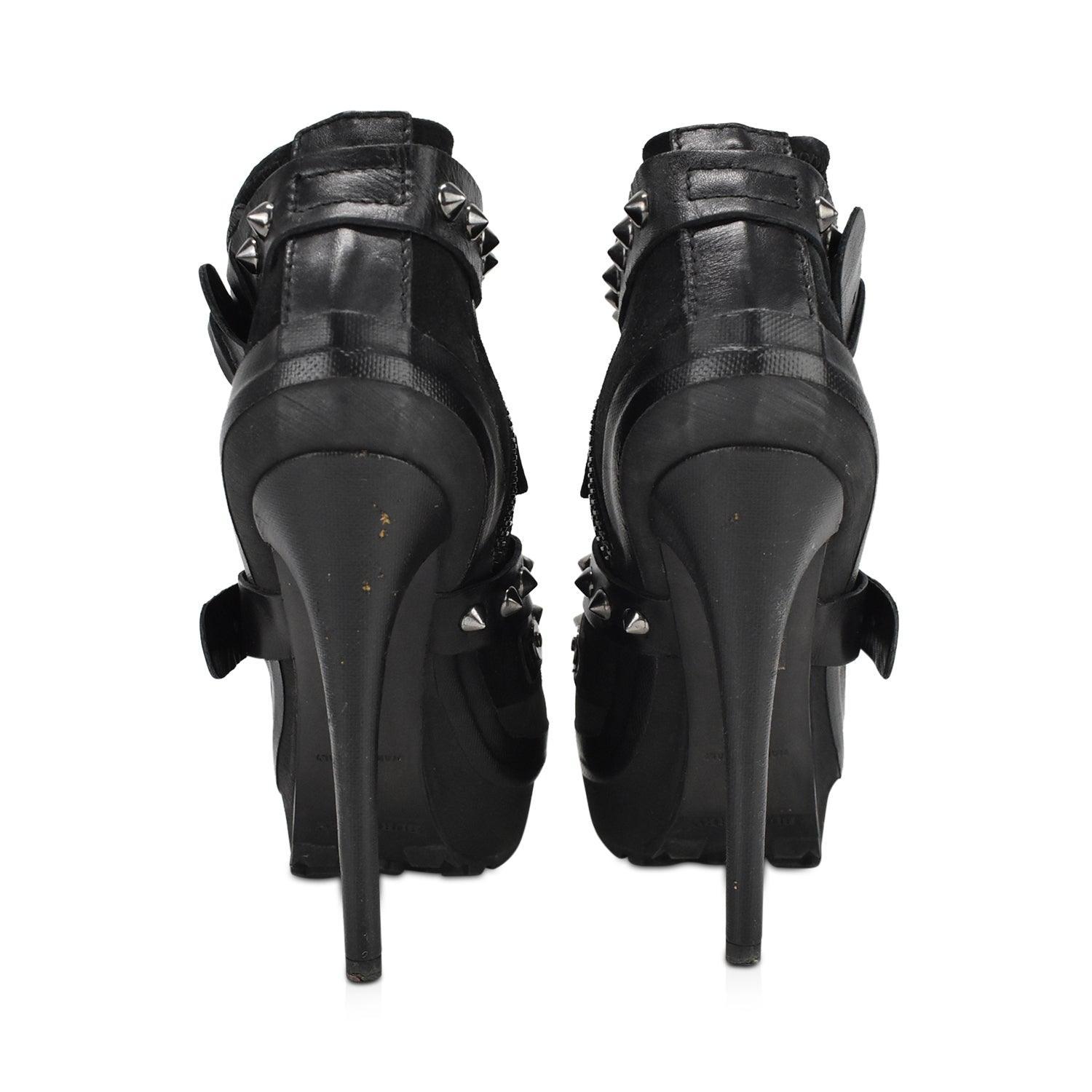 Burberry Heels - Women's 37