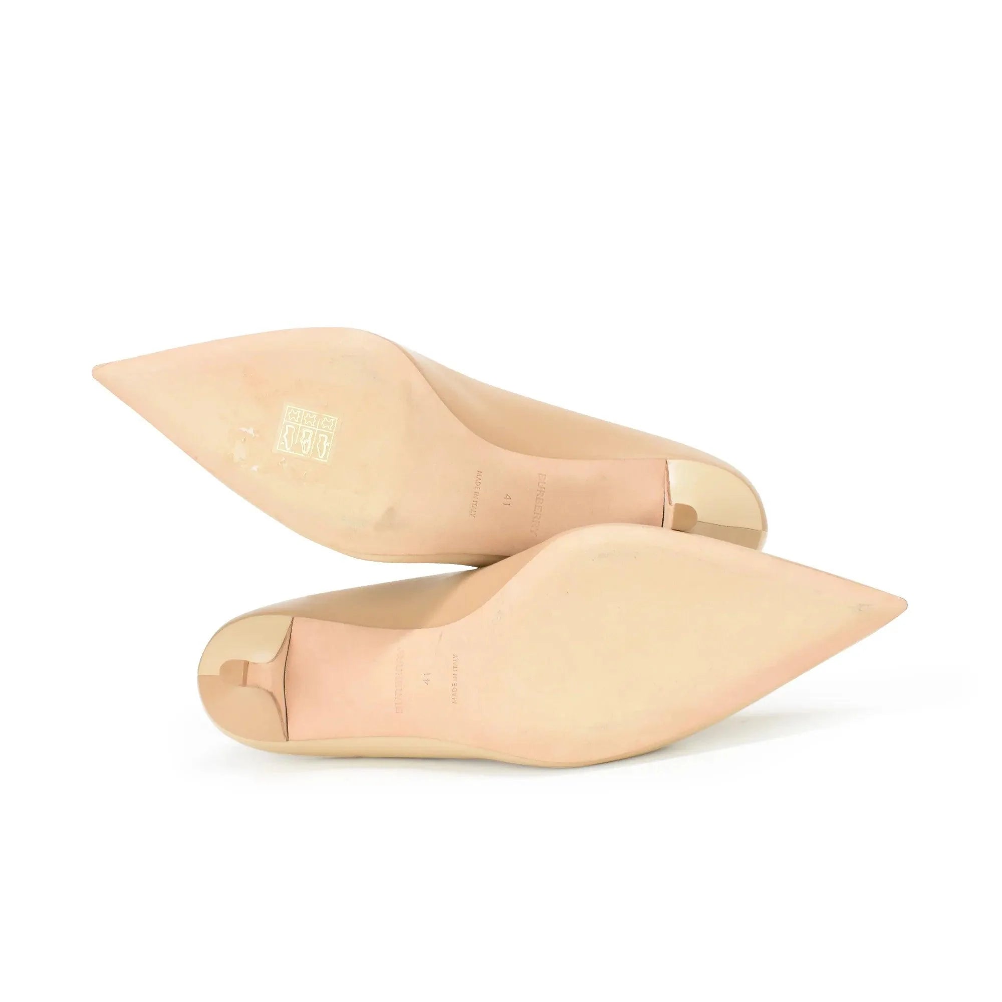 Burberry Kitten Heels - Women's 41