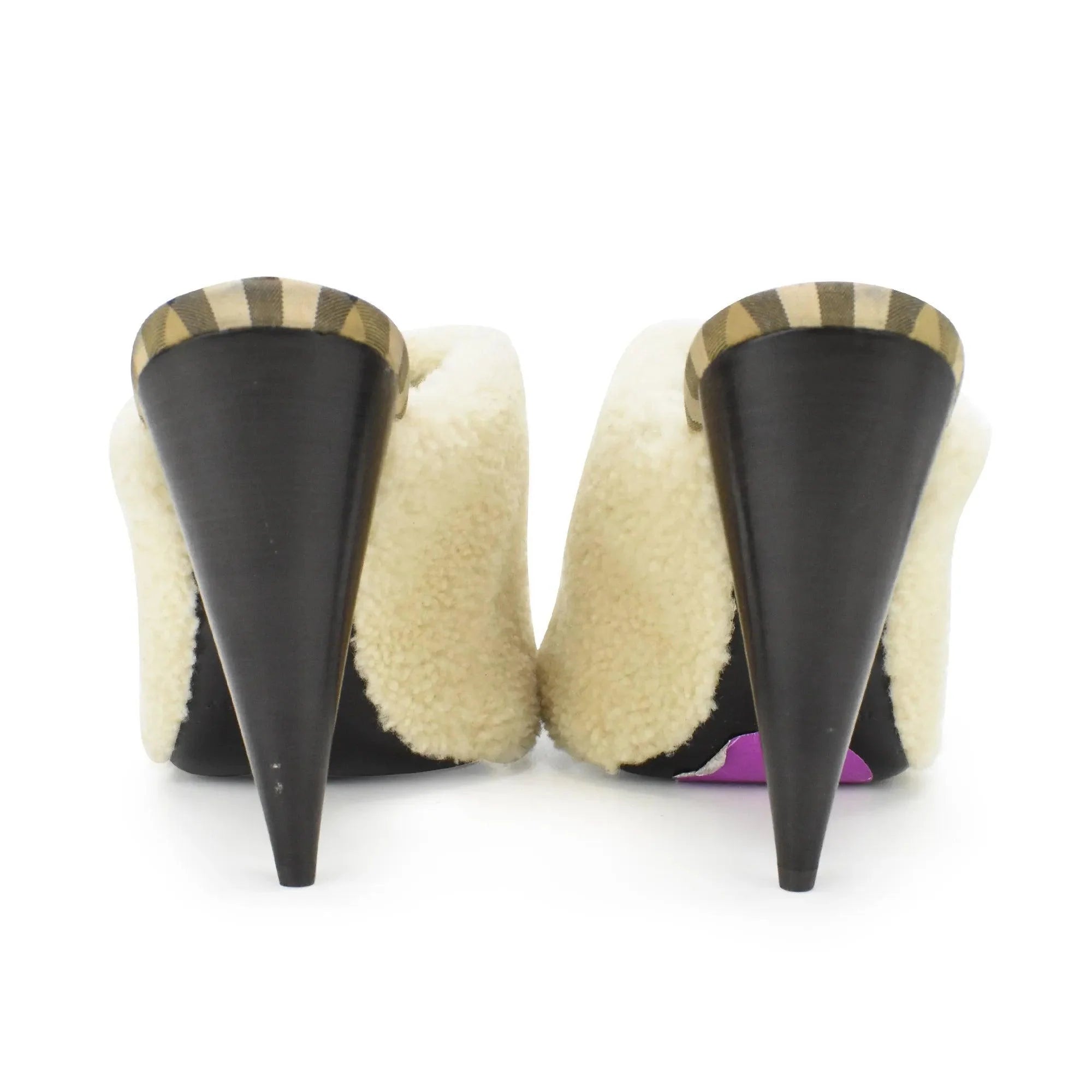Burberry Mules - Women's 40