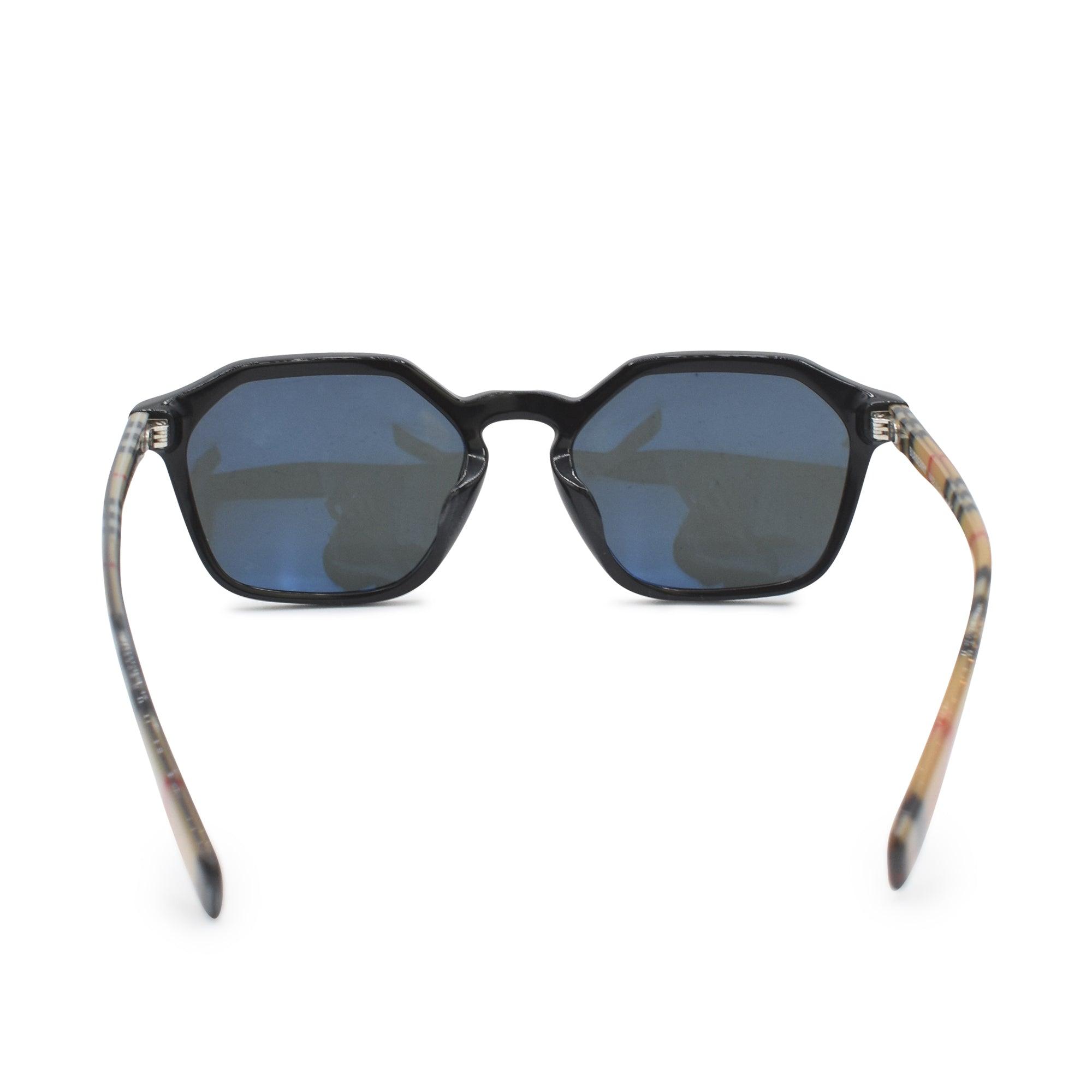 Burberry Wayfarer Sunglasses