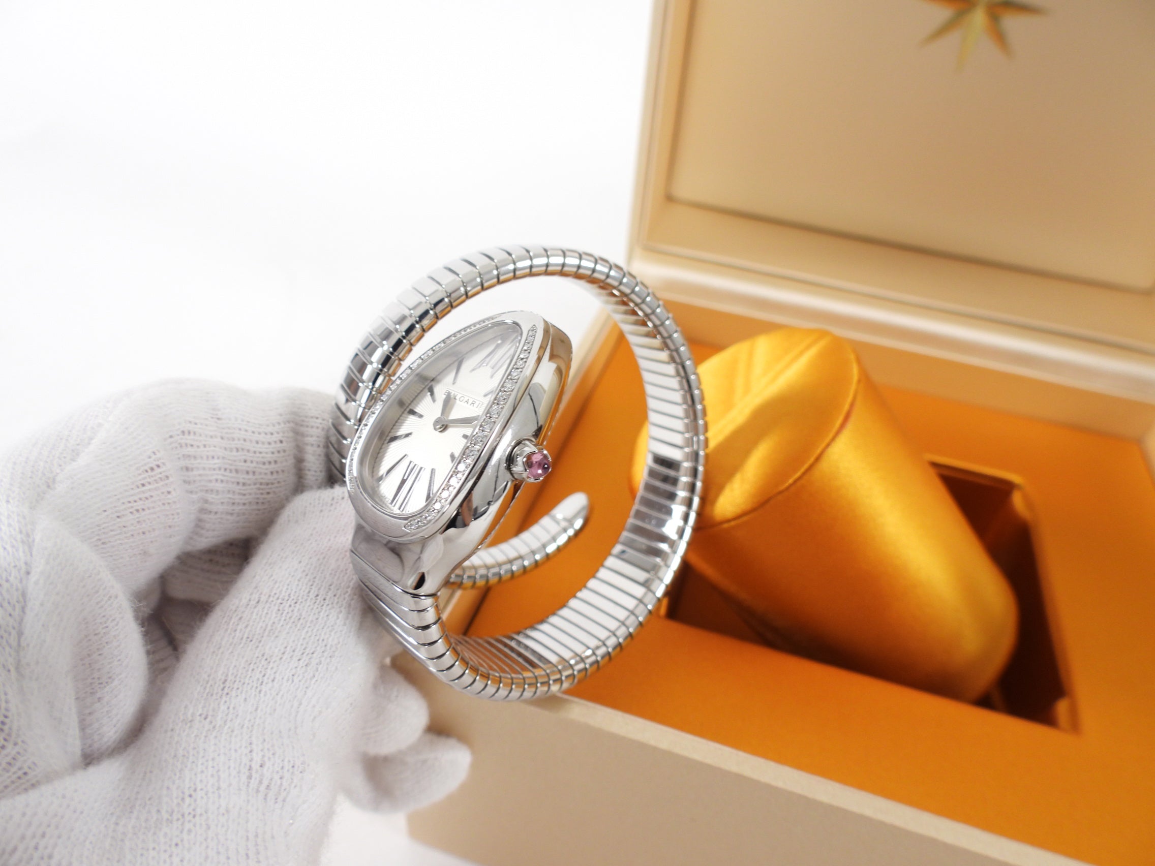 Bvlgari Serpenti Tubogas Single Spiral Diamond Watch