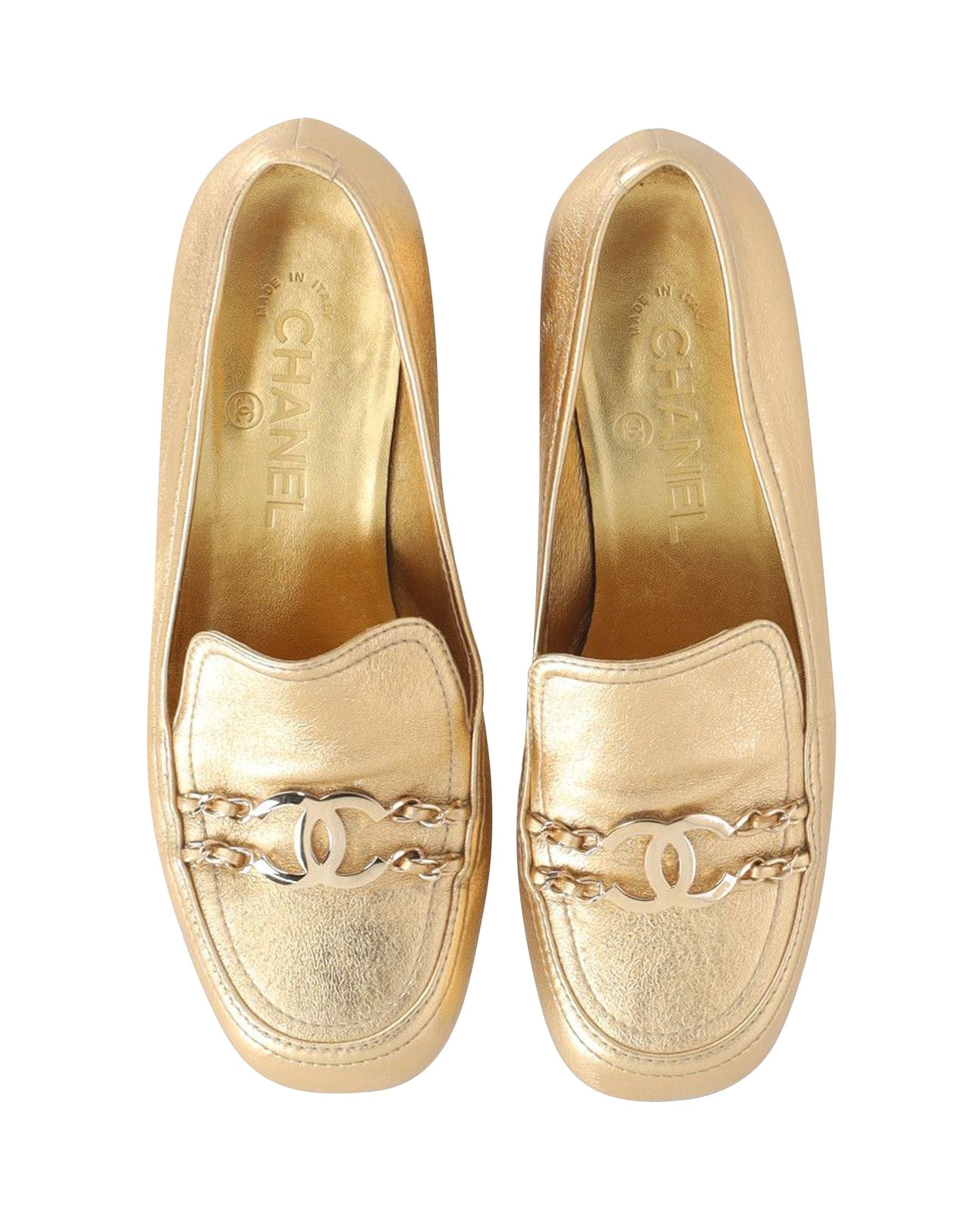 Chanel Chain CC Logo Loafers in Gold Leather