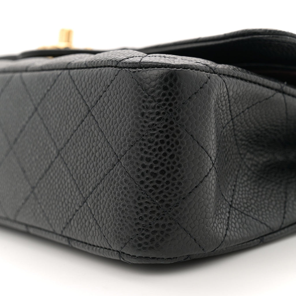 Caviar Quilted Medium Double Flap Black