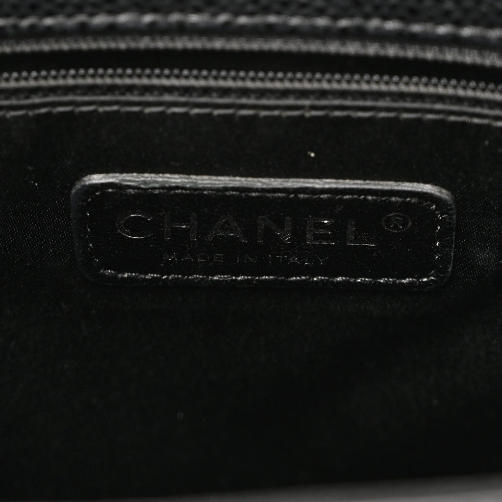 Caviar Quilted Grand Shopping Tote GST Black