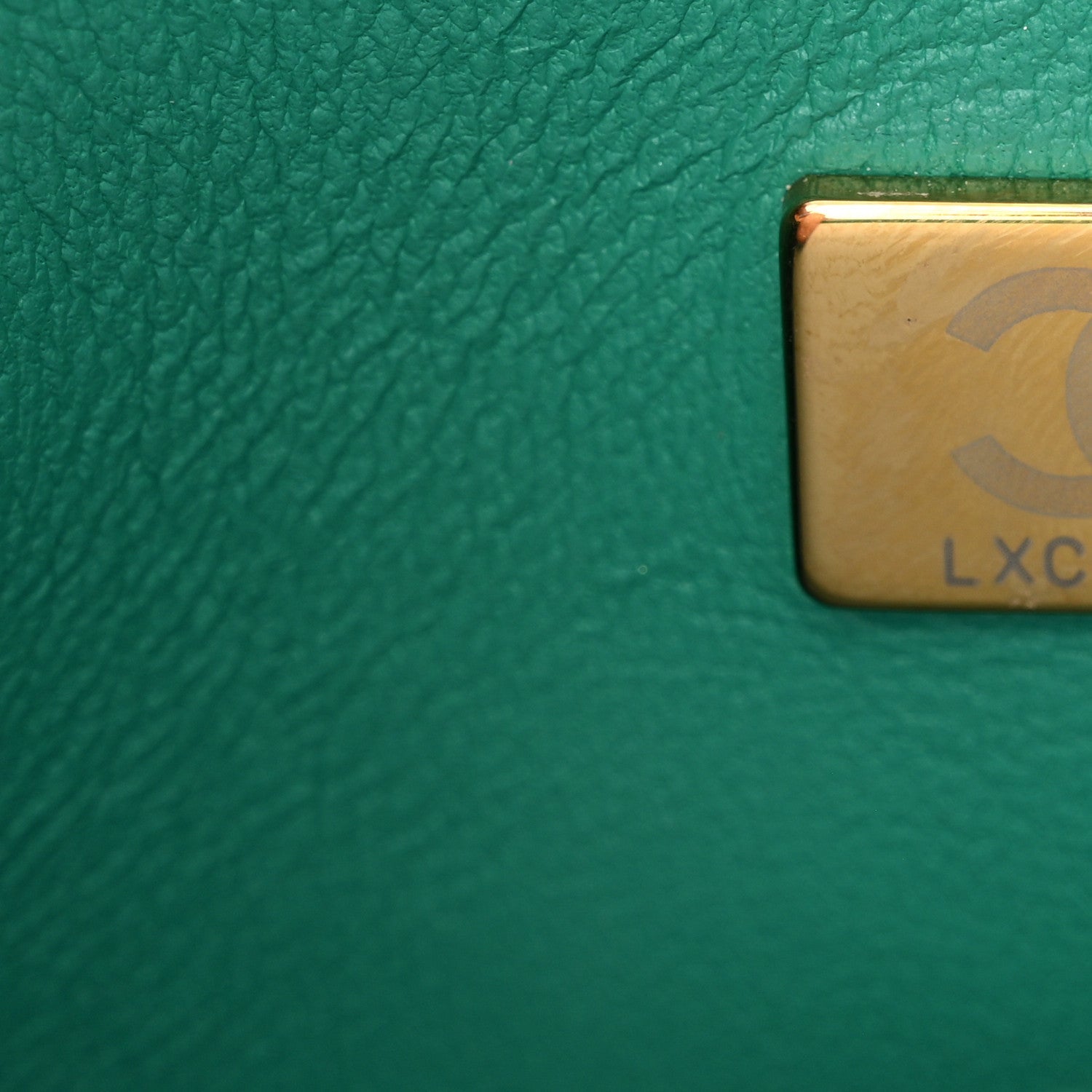 Caviar Quilted Mini Sweetheart Flap Green
