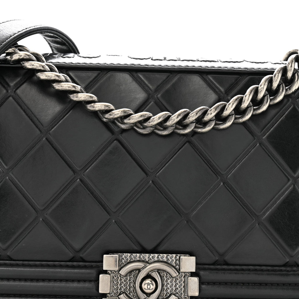 Calfskin Embossed Medium Paris Salzburg Boy Flap Black