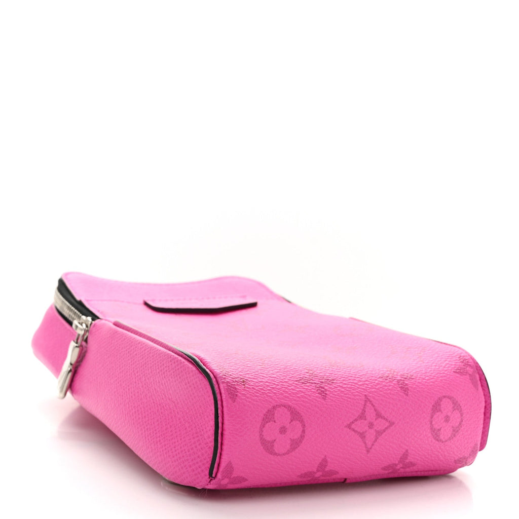 Taigarama Outdoor Slingbag Fuchsia