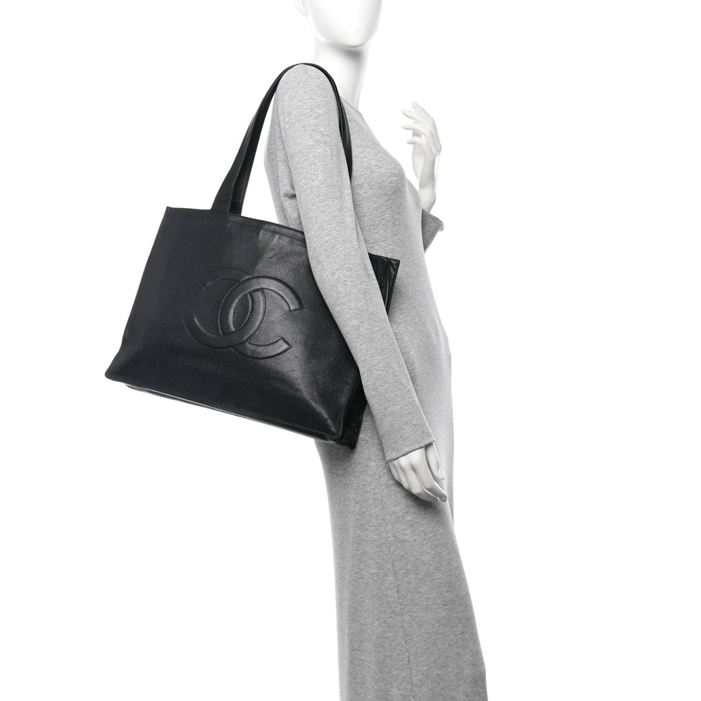 Caviar CC Shopper Tote Black