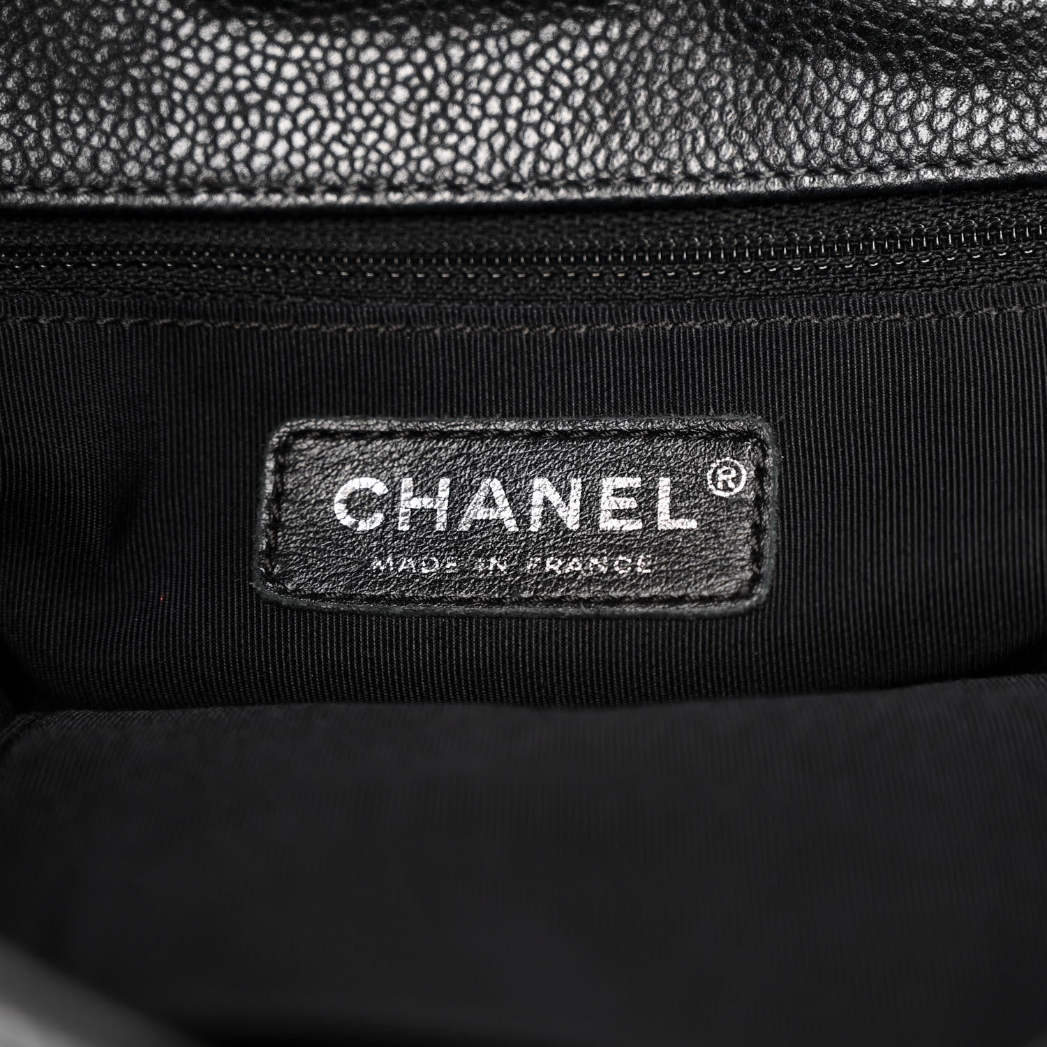 Caviar 31 Hobo Black