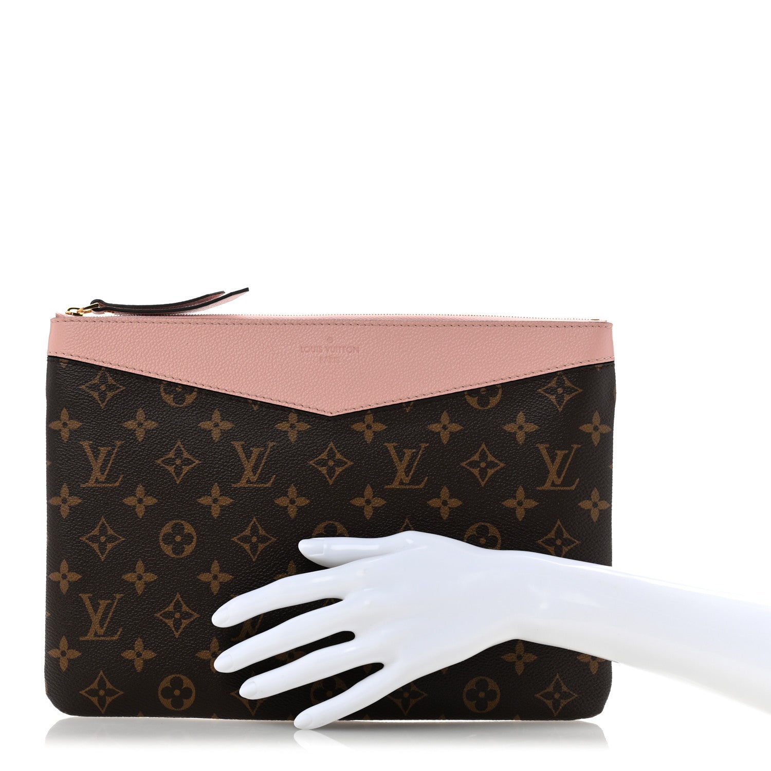 Monogram Daily Pouch Rose Poudre