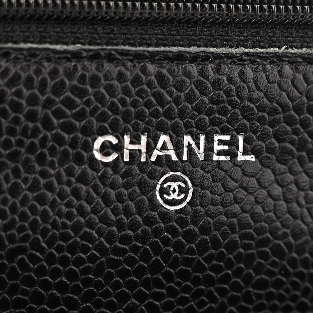 Caviar Quilted Wallet on Chain WOC Black