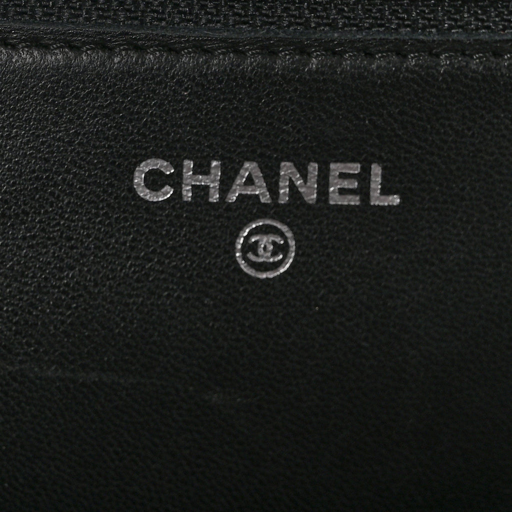 Lambskin Quilted Wallet On Chain WOC Black