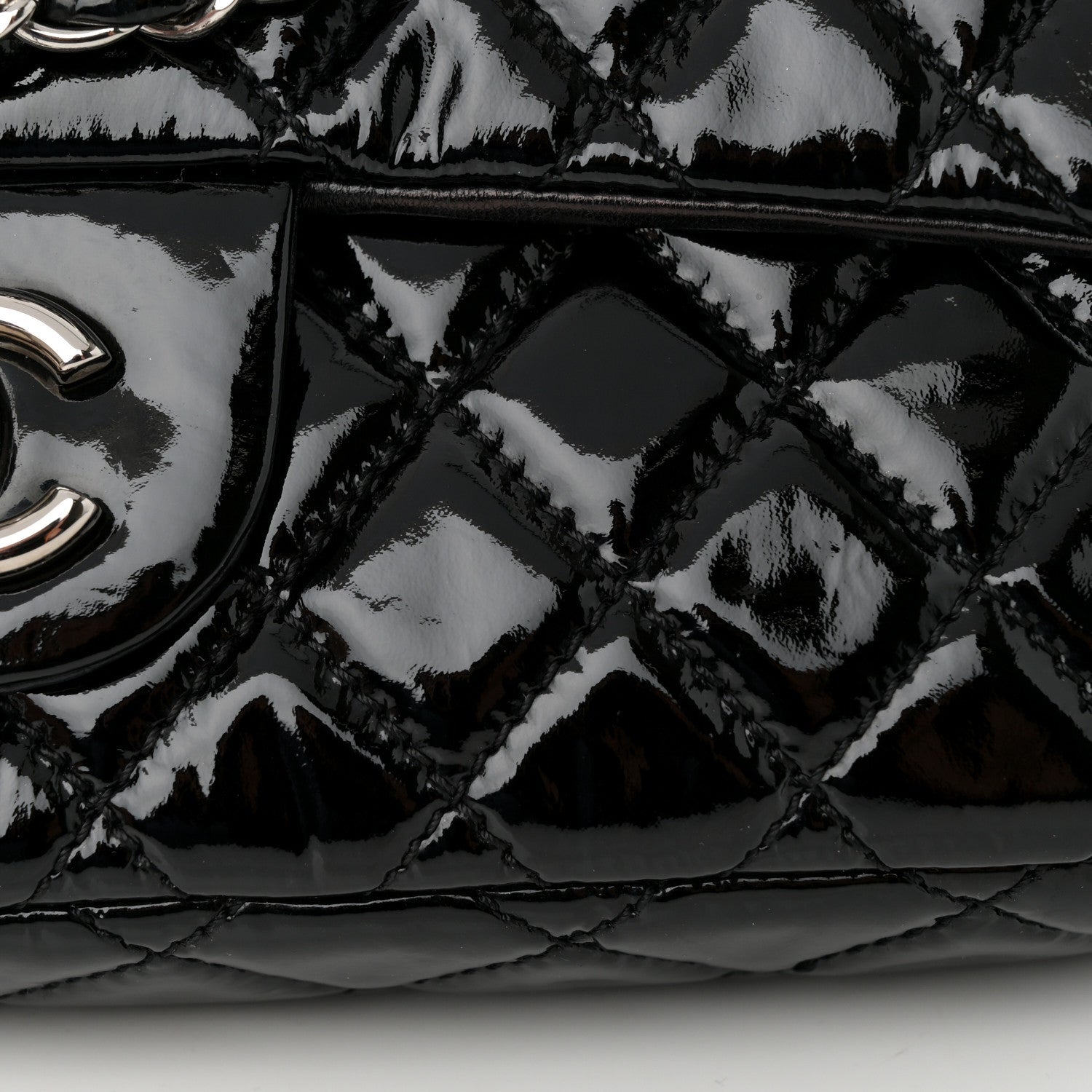 Patent Quilted Medium Single Flap Black