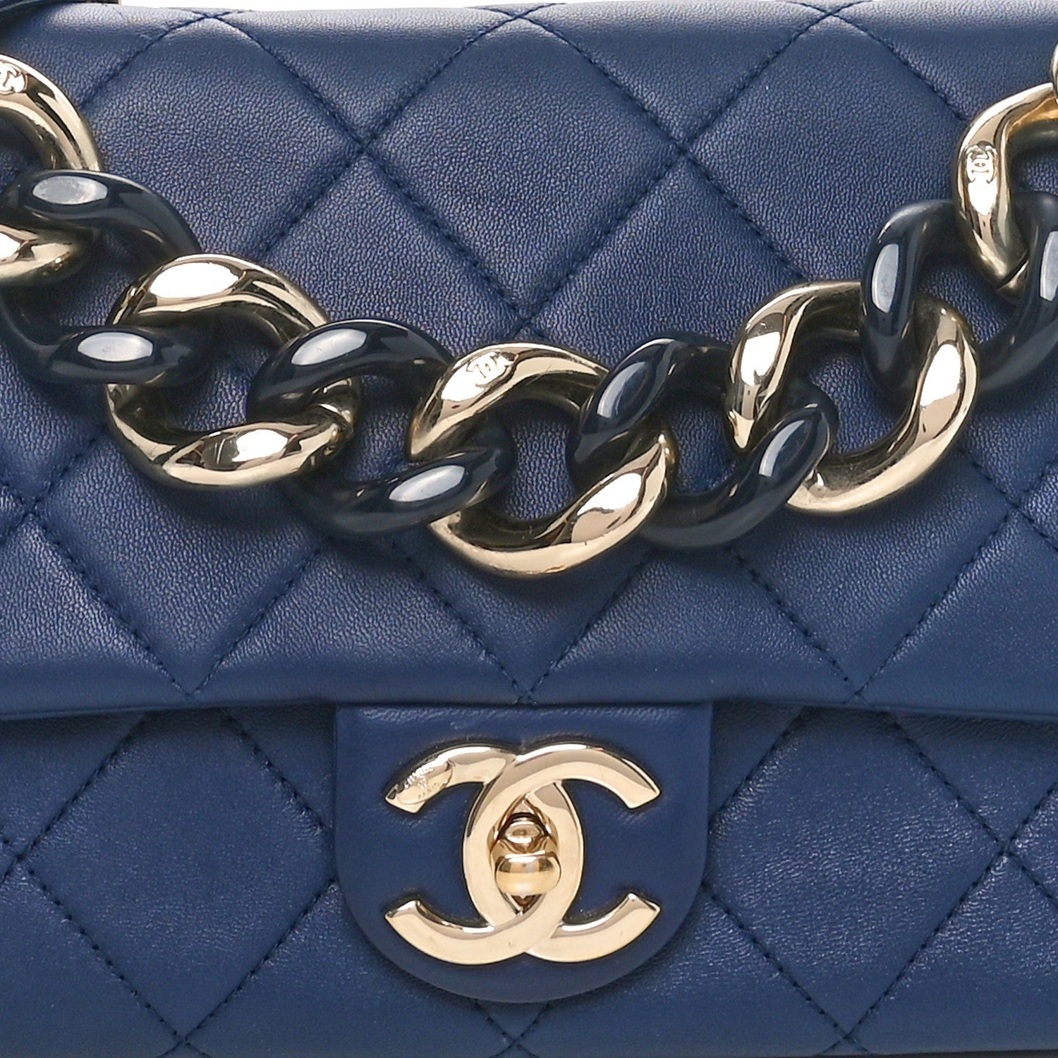Lambskin Quilted Resin Bi-Color Chain Flap Bag Navy