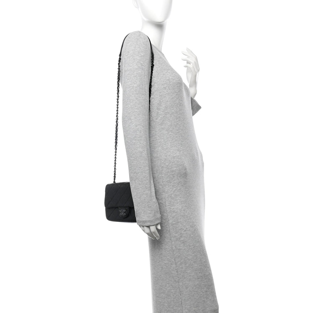 Caviar Quilted Incognito Mini Square Flap Black