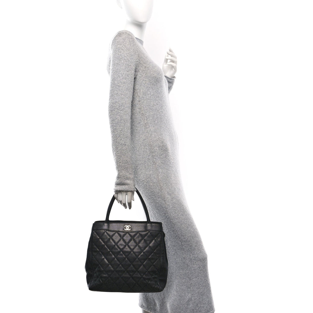 Caviar Quilted CC Shopping Tote Black