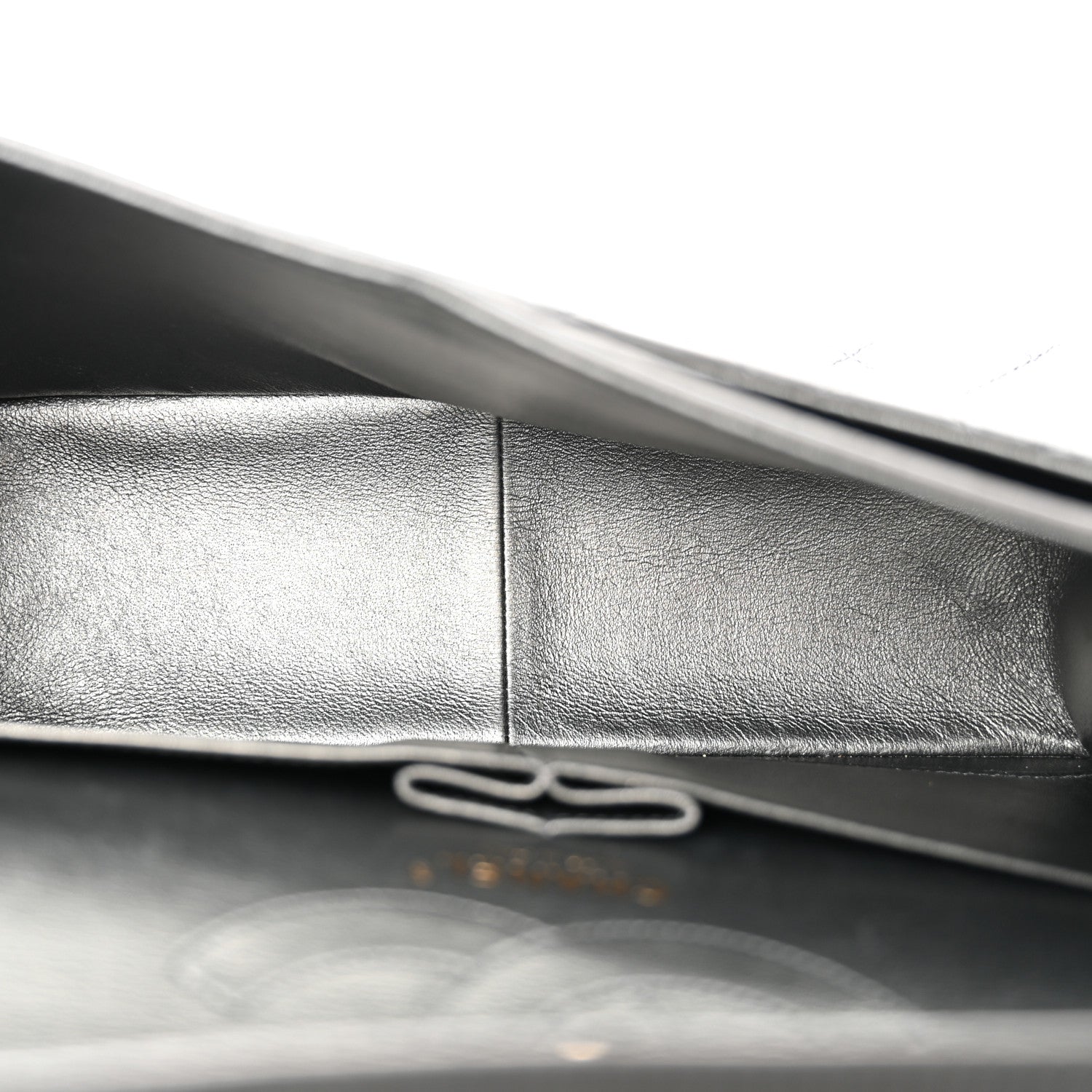 Metallic Calfskin Quilted 2.55 Reissue 226 Flap Charcoal